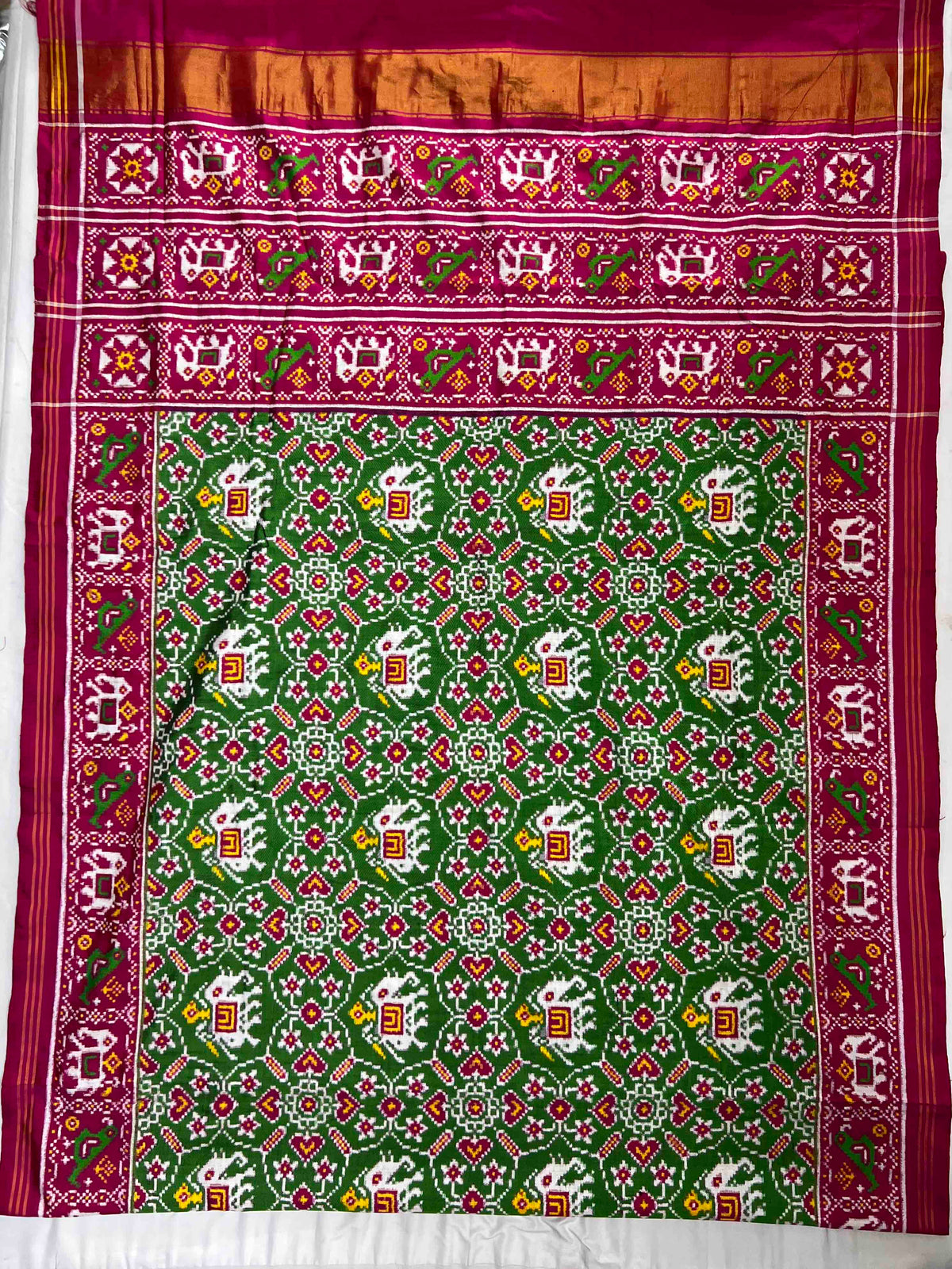 Green And Pink Manekchok With Elephent Pure Hand Woven Double Ikat Patola Silk Saree