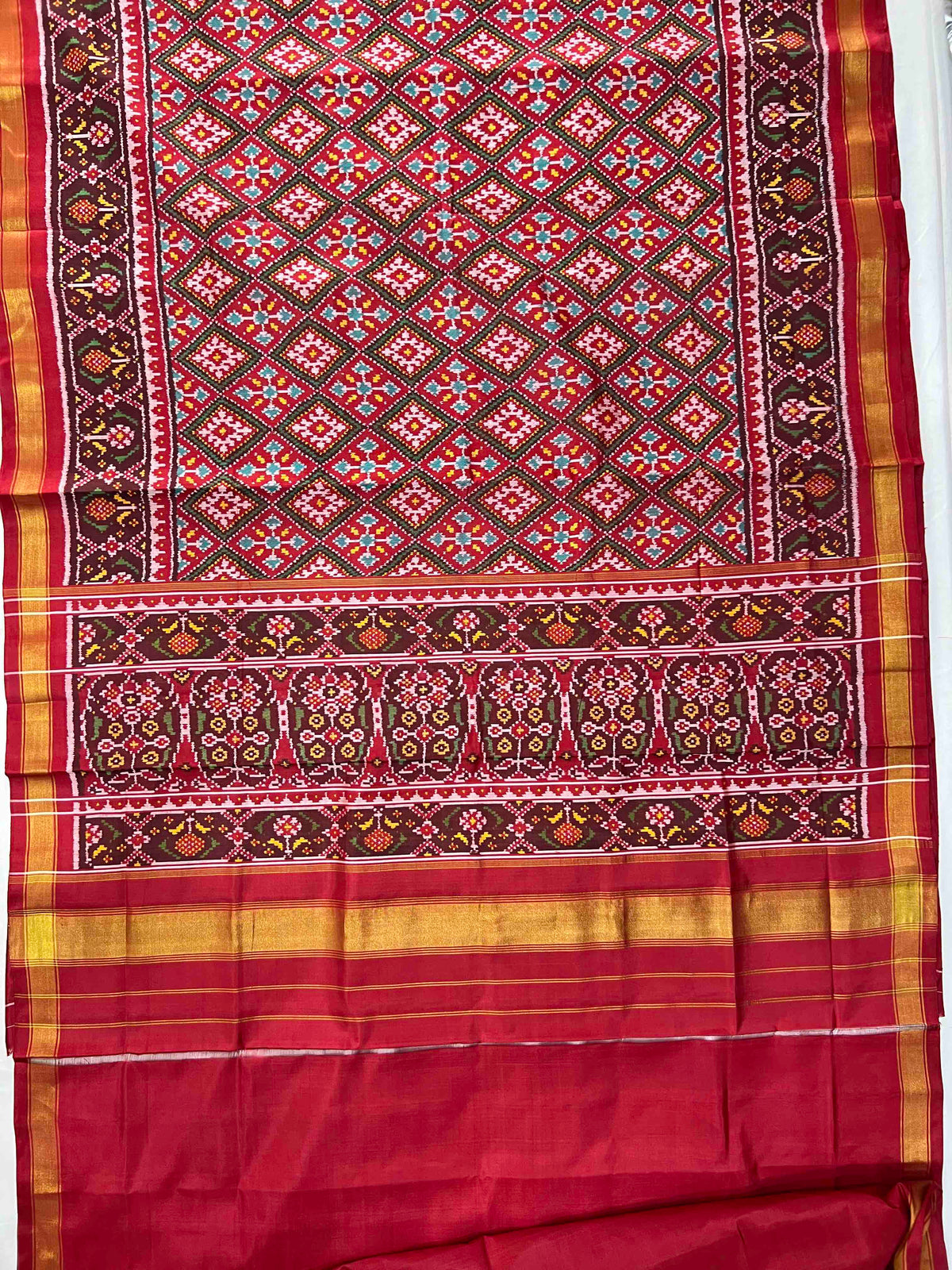 Red And Maroon Paanchanda Hand Woven Rajkot Patola Silk Saree