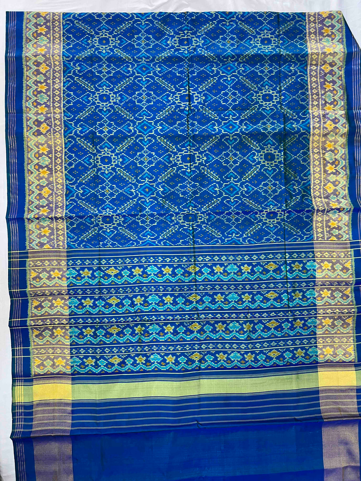 Full Sky Blue Manekchok Design Hand Woven Rajkot Patola Silk Saree