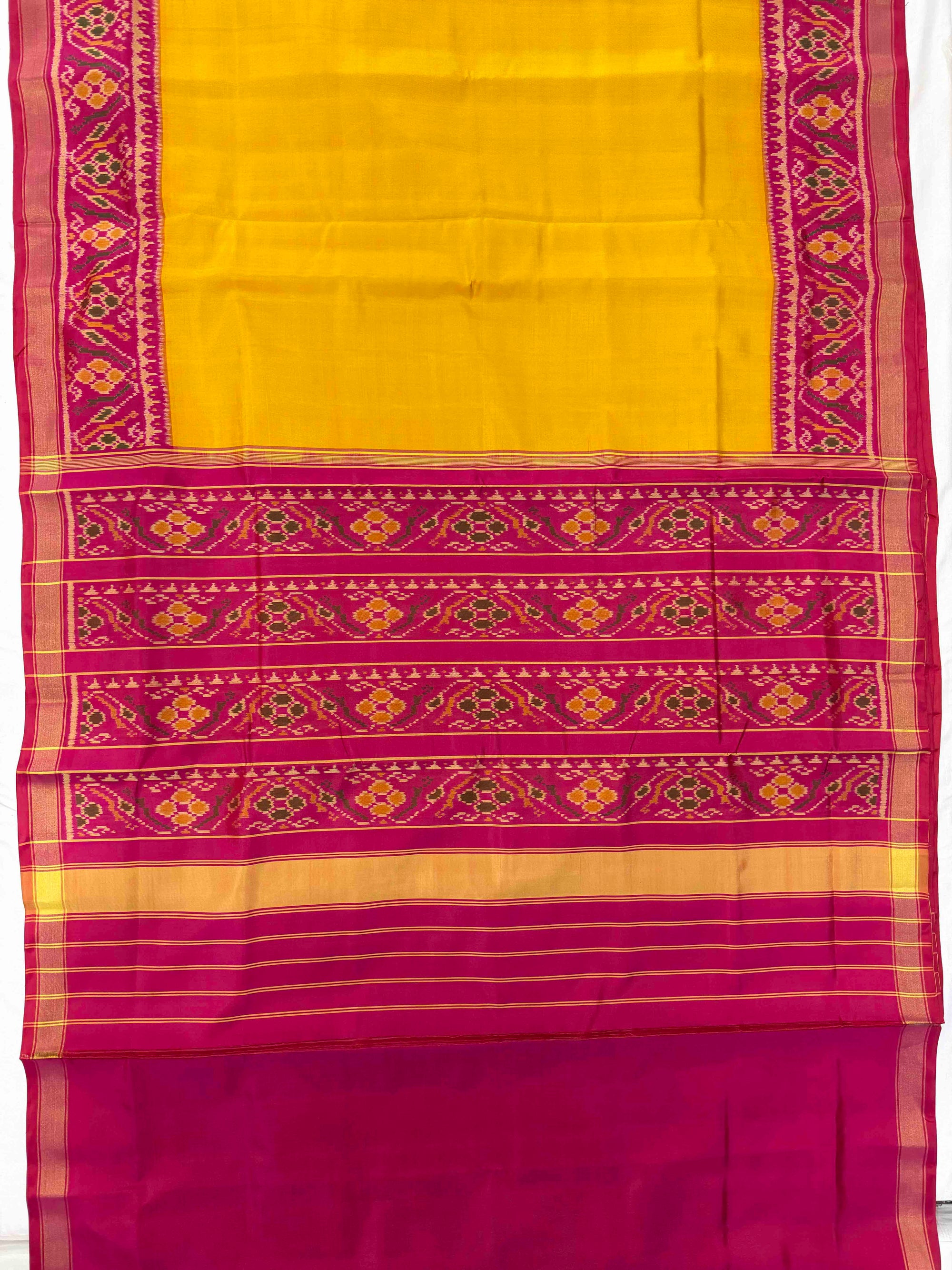 Plain Yellow with Pink Hand Woven Rajkot Patola Silk Saree