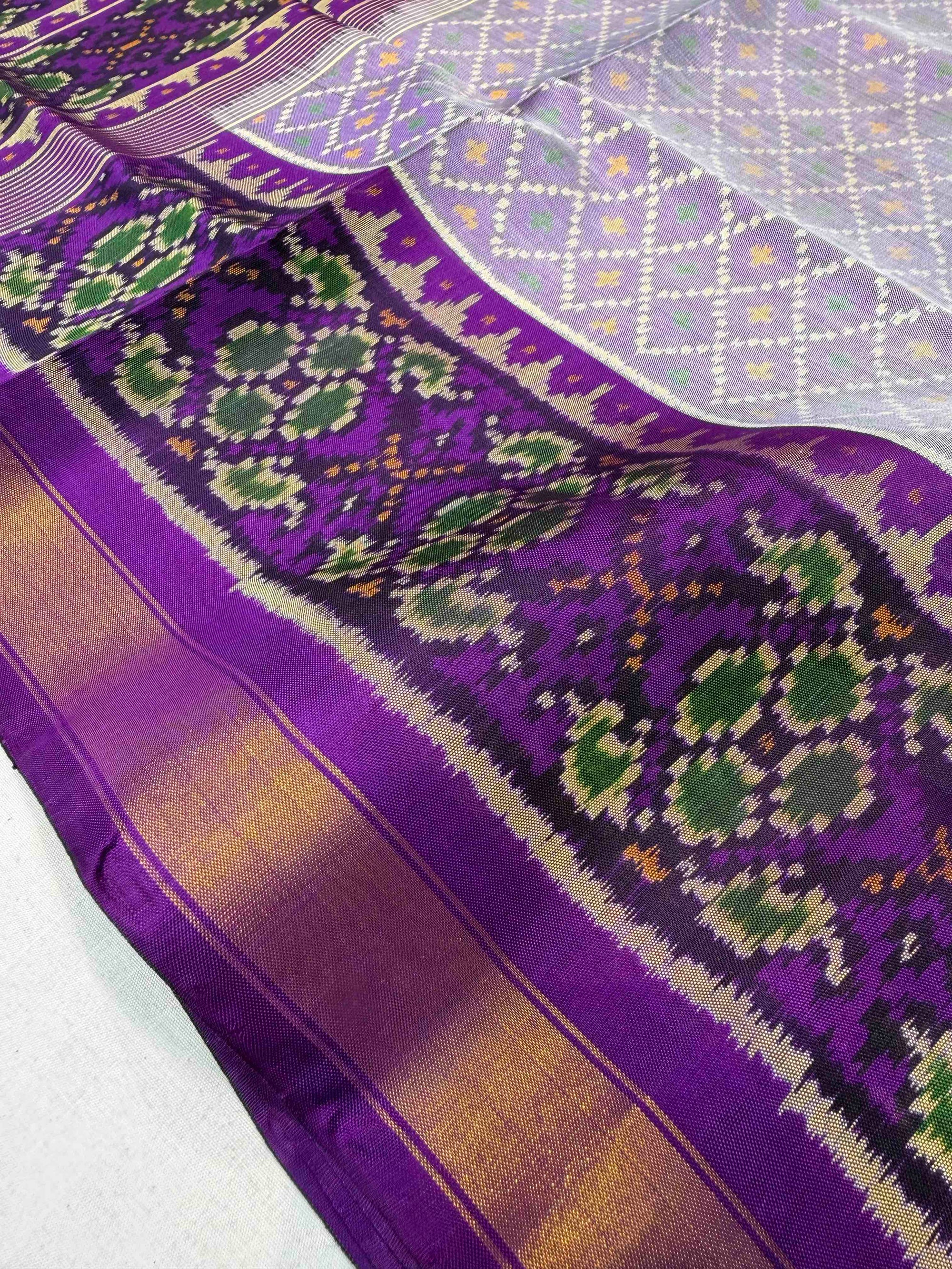 Light Purple With Dark Purple Hand Woven Rajkot Patola Silk Saree