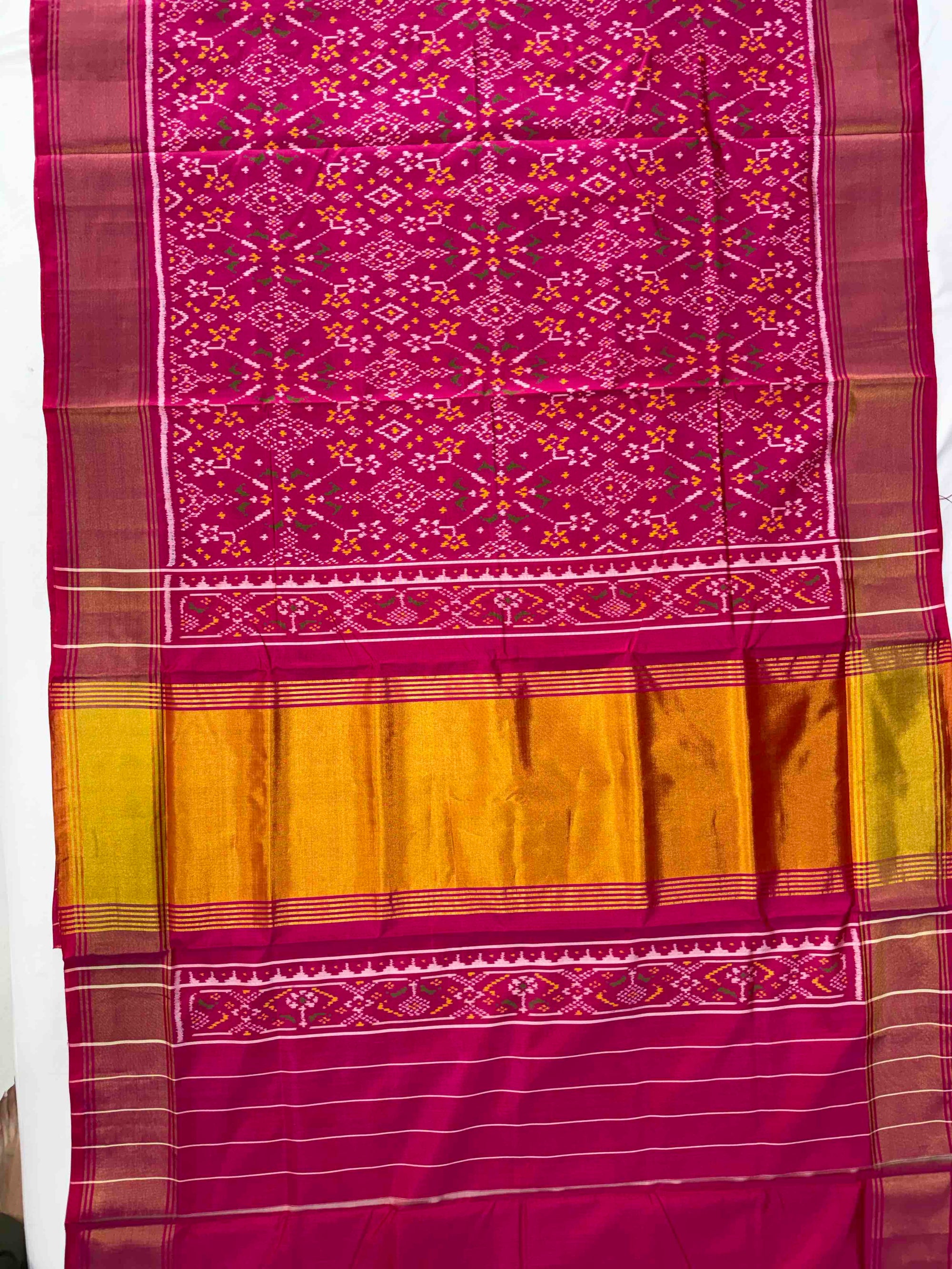 Full Pink With Big Zari Pallu Hand Woven Rajkot Patola Silk Saree