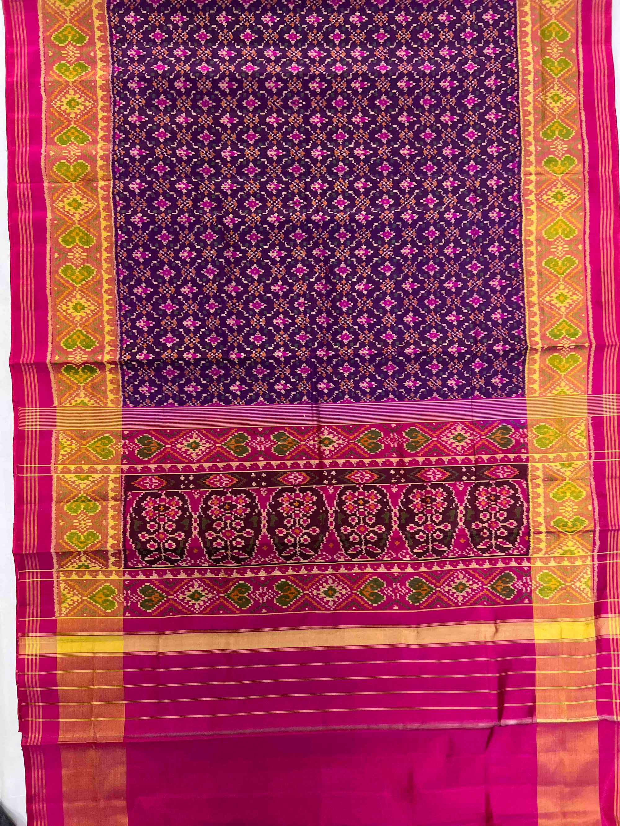 Purple & Pink Buttonful Hand Woven Rajkot Patola Silk Saree