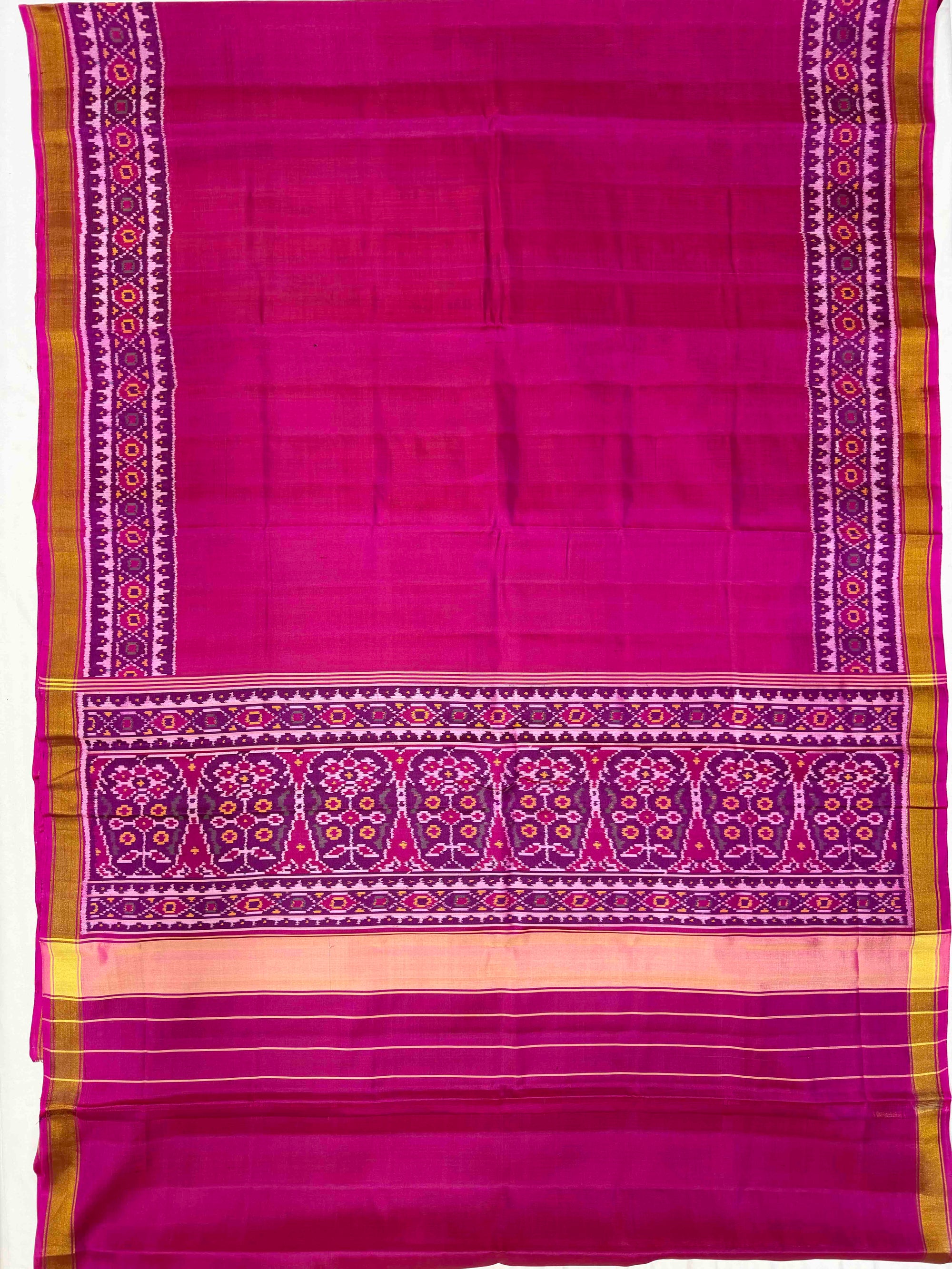 Plain Pink With Maroon Hand Woven Rajkot Patola Silk Saree
