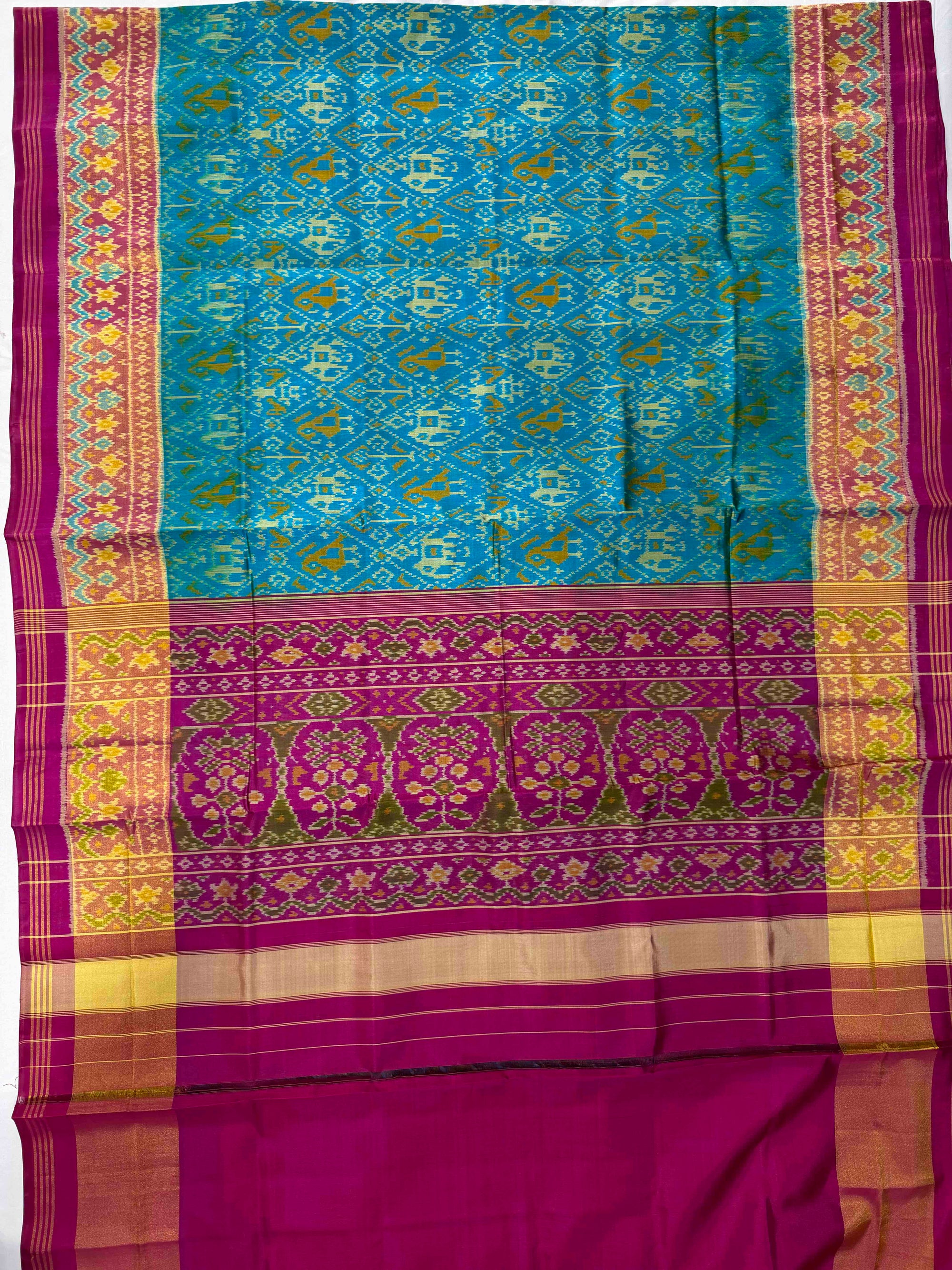 Sky Blue & Pink Narikunj Hand Woven Rajkot Patola Silk Saree