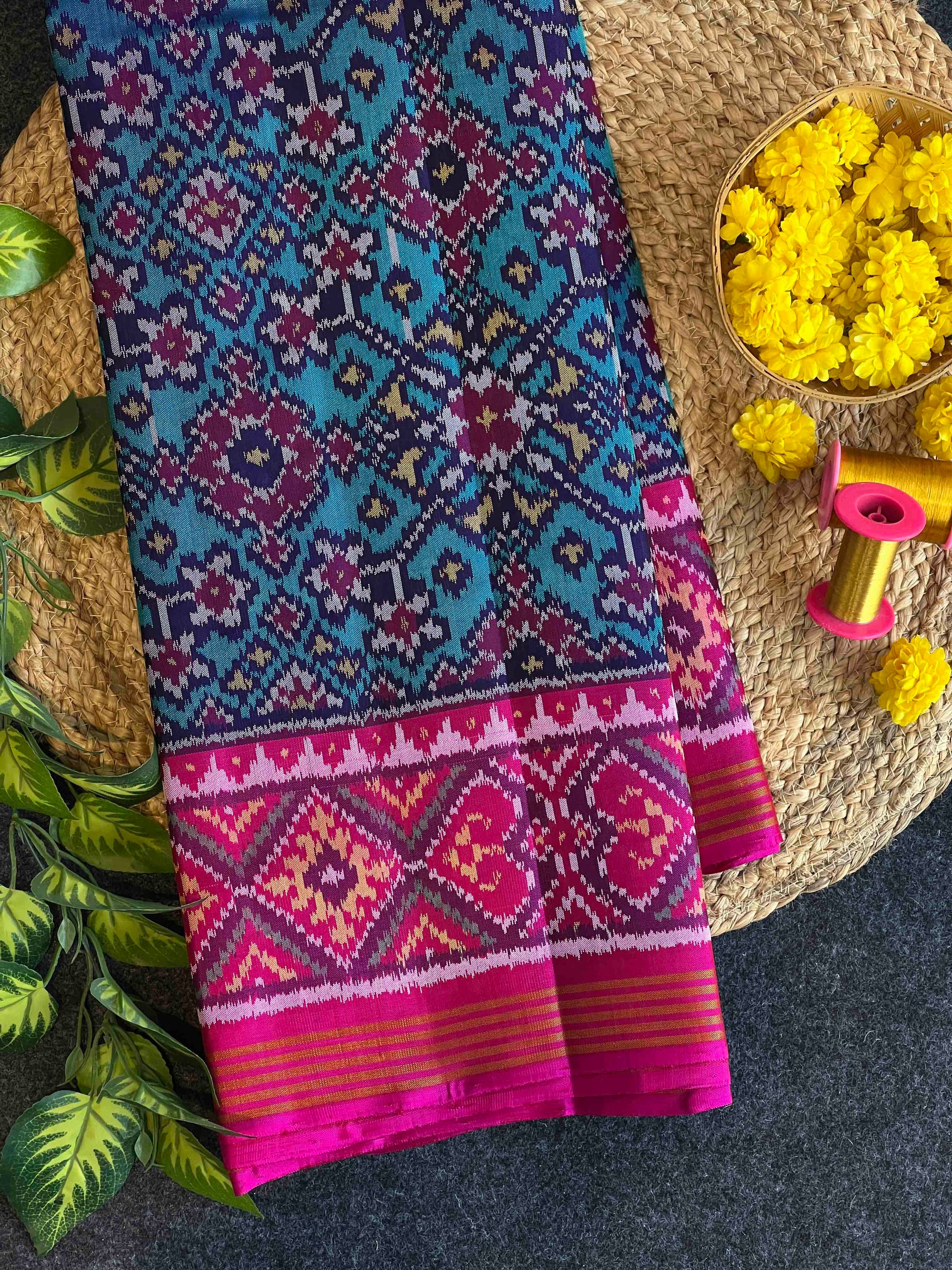 Morpiach & Pink Navratan Design Rajkot Ikat Patola Silk Saree