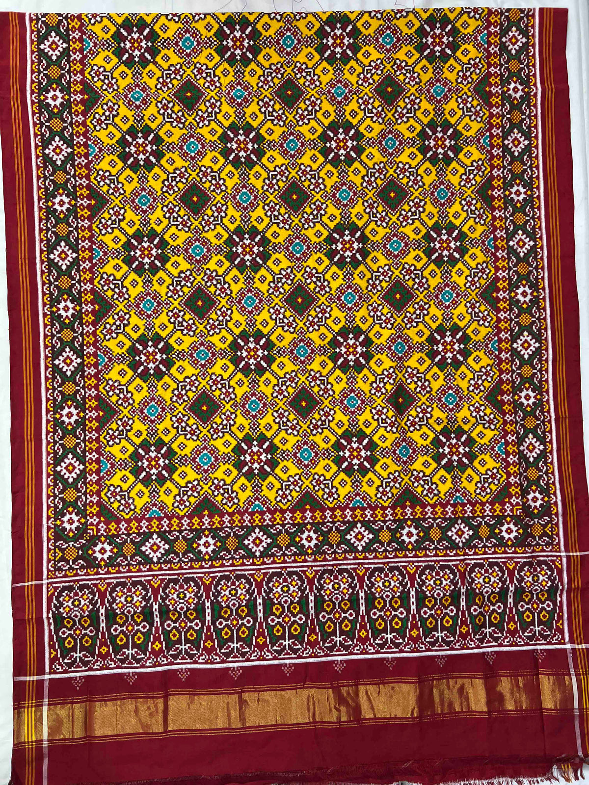 Yellow With Red Navratan Design Pure Hand Woven Double Ikat Patola Silk Saree