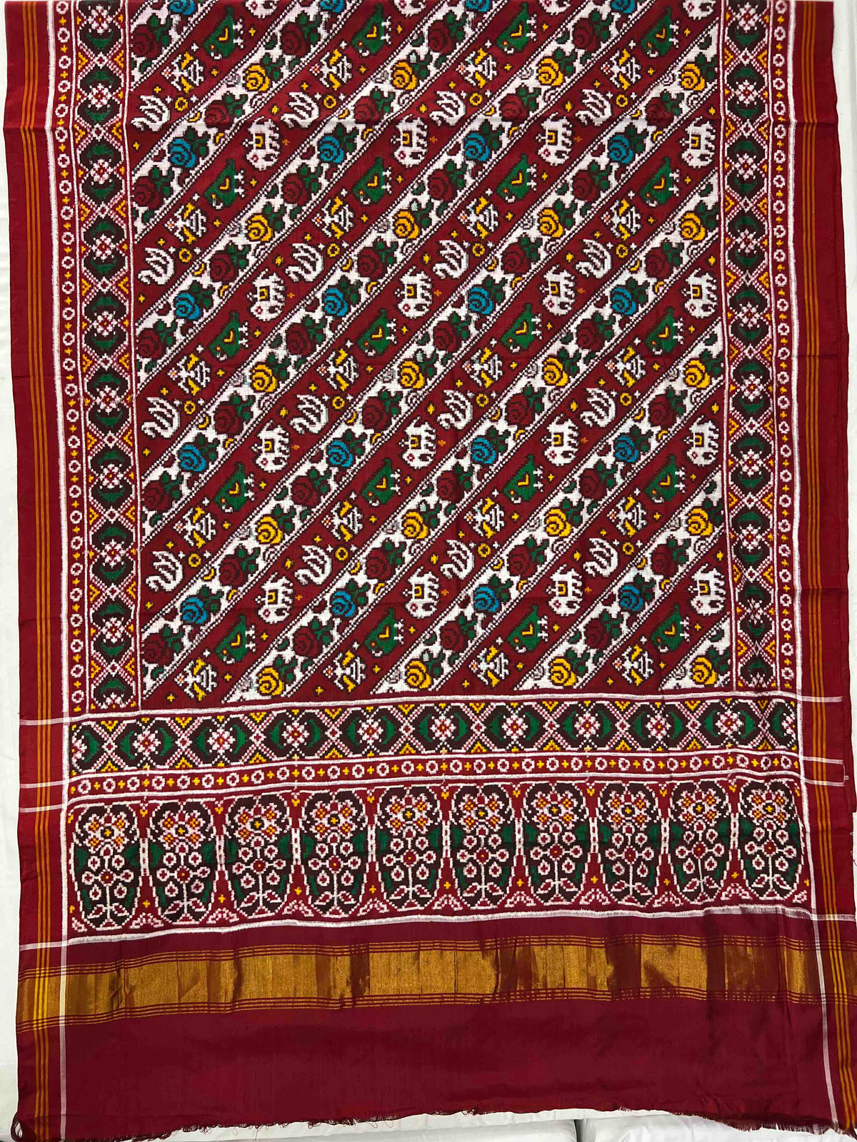 Red & White Laheriya Design Pure Hand Woven Double Ikat Patola Silk Saree
