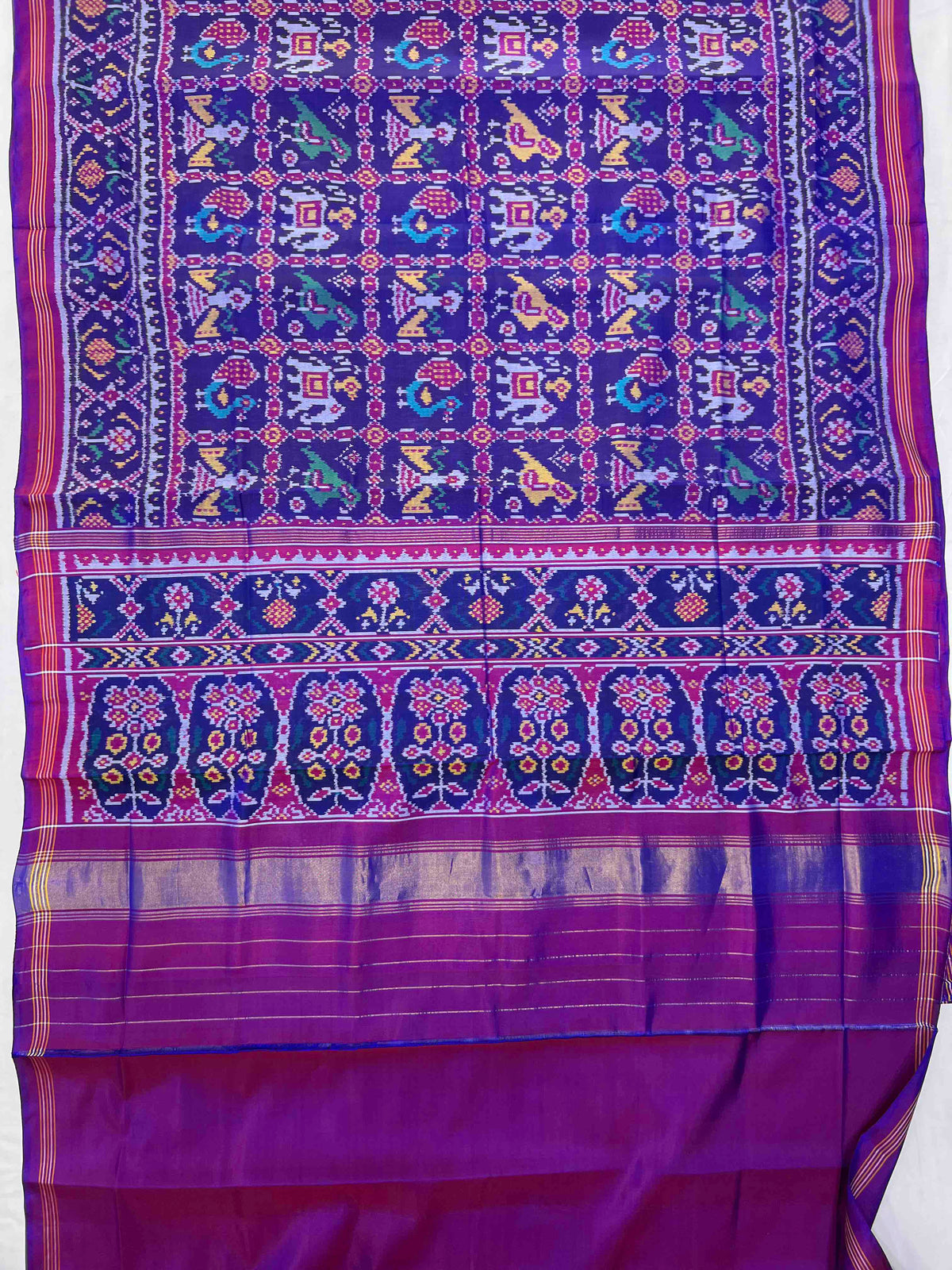 Full Blue Sakli Narikunj Design Hand Woven Rajkot Ikat Patola Silk Saree