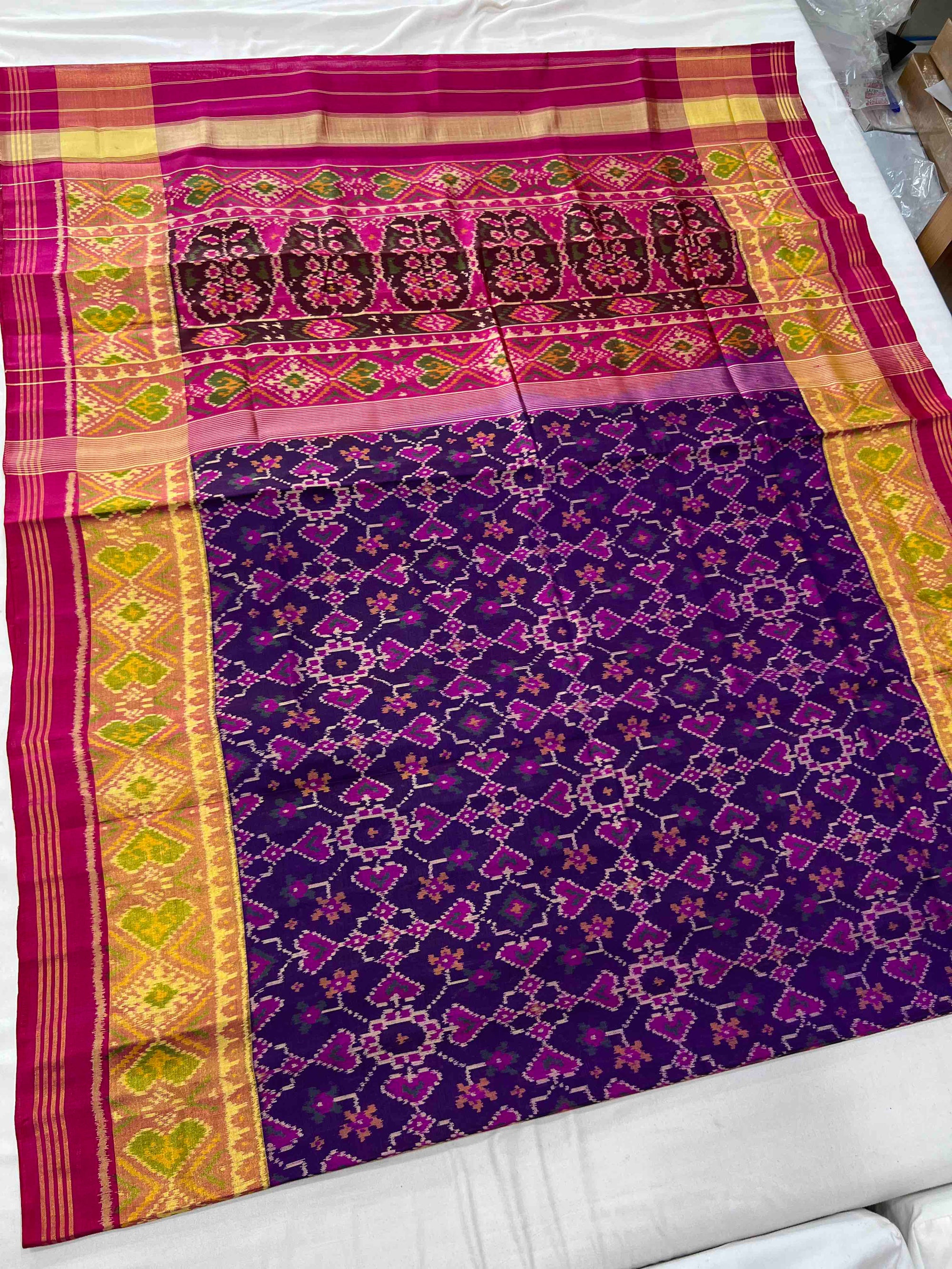Purple And Pink Hand Woven Rajkot Patola Silk Saree