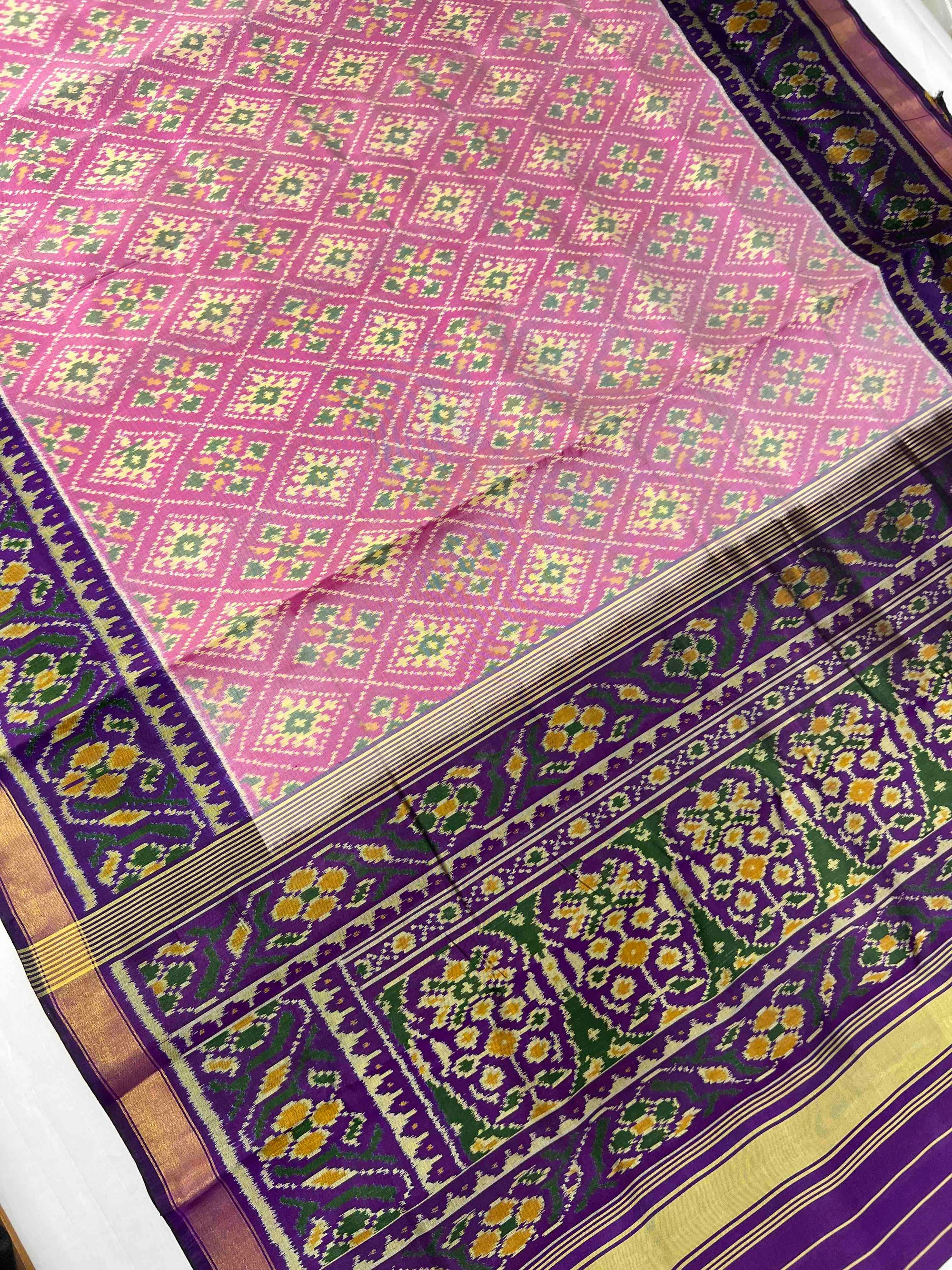 Light Pink With Dark Purple Paanchanda Hand Woven Rajkot Patola Silk Saree