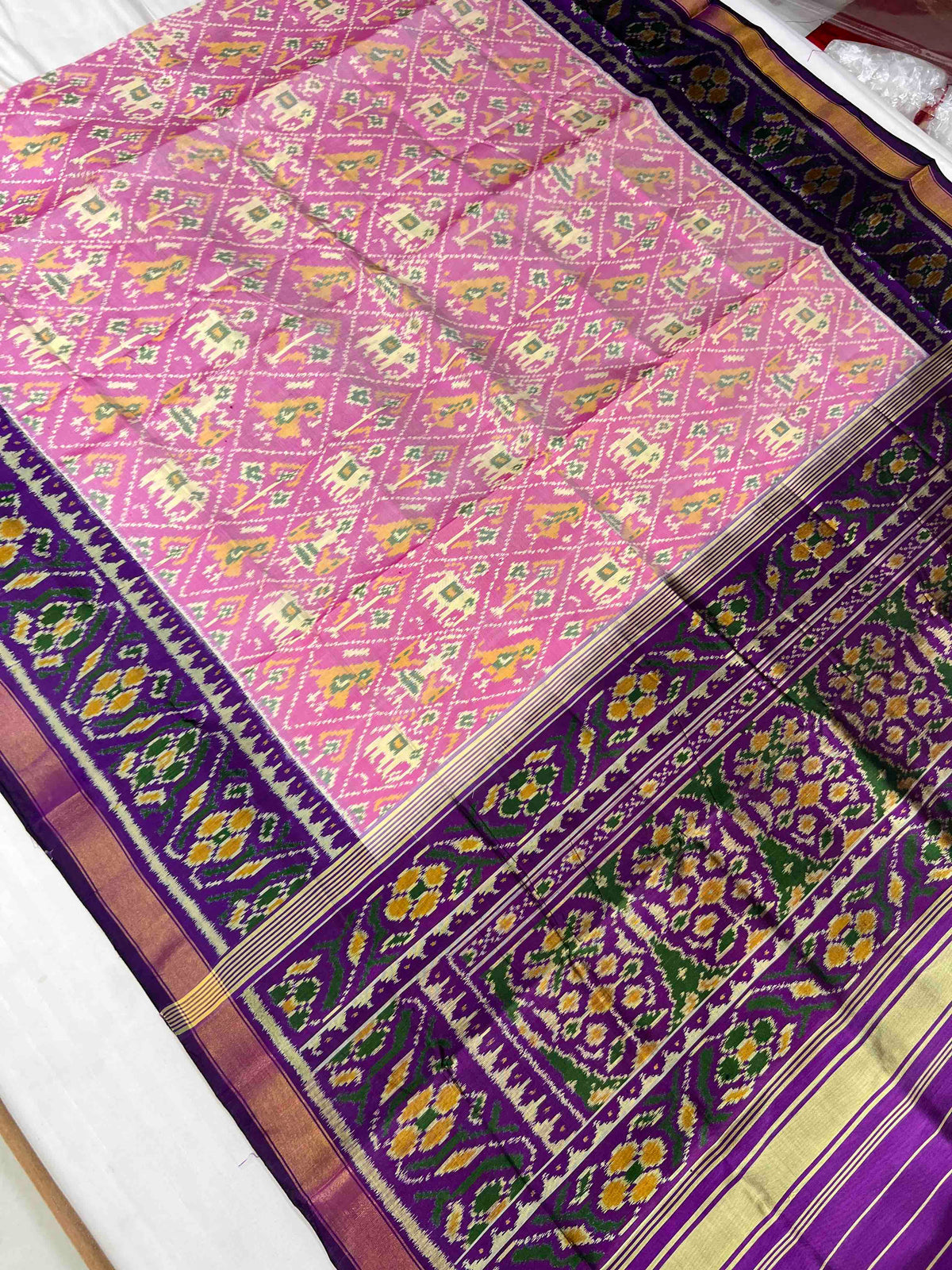 Baby Pink With Dark Purple Narikunj Design Hand Woven Rajkot Patola Silk Saree