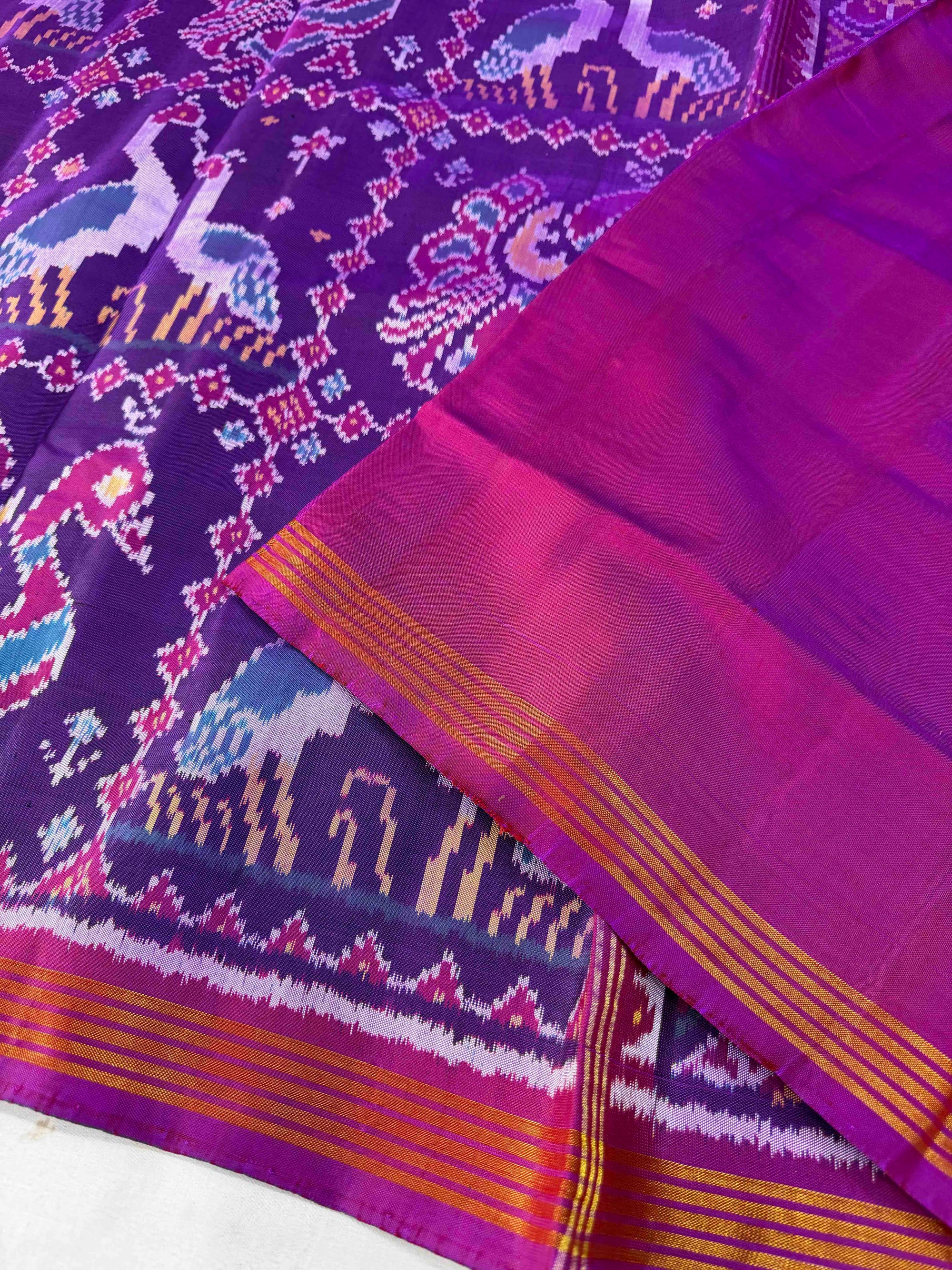 Purple Big Motifs Design Hand Woven Rajkot Ikat Patola Silk Saree
