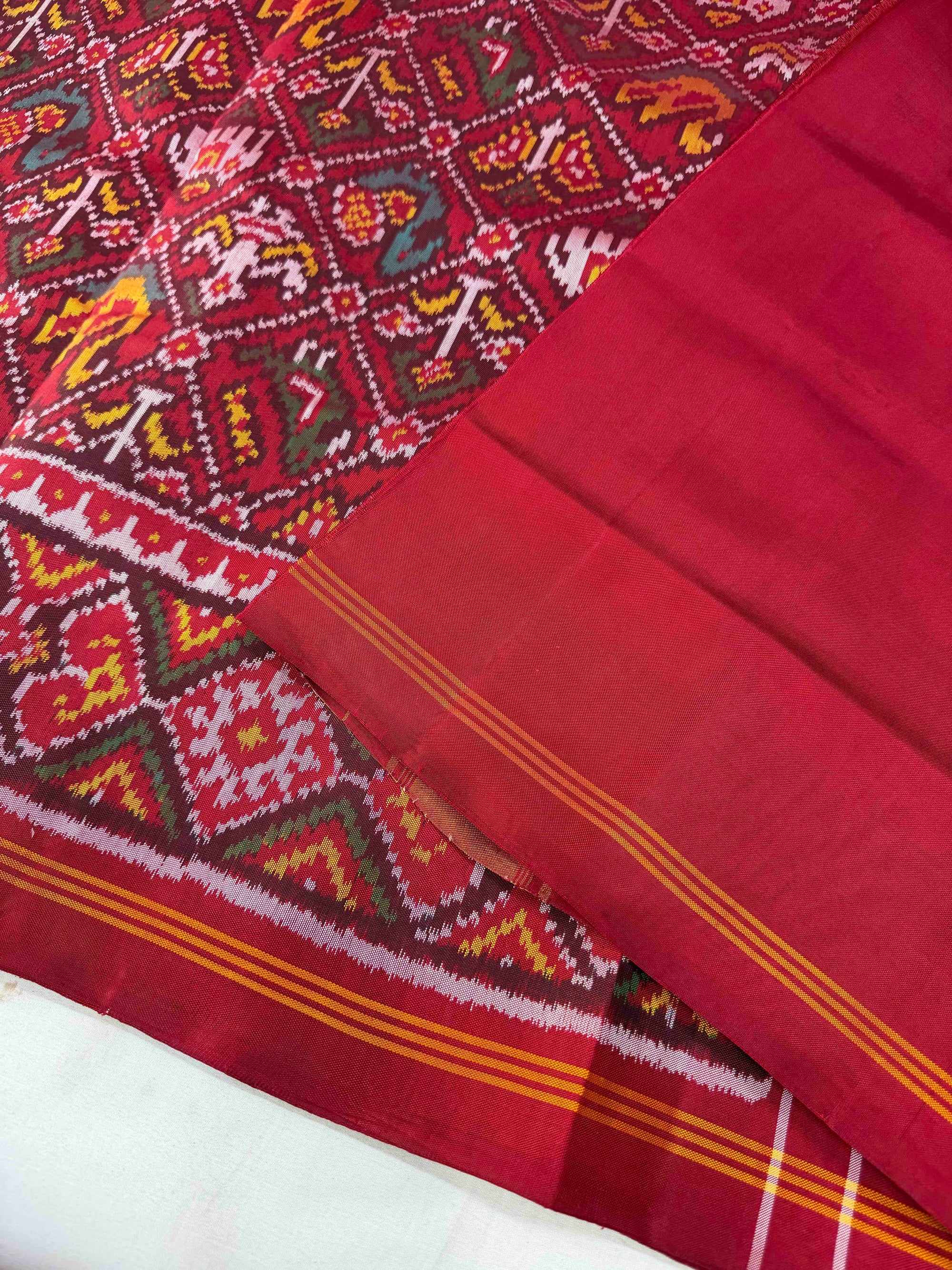 Red Narikunj Design Hand Woven Rajkot Ikat Patola Silk Saree