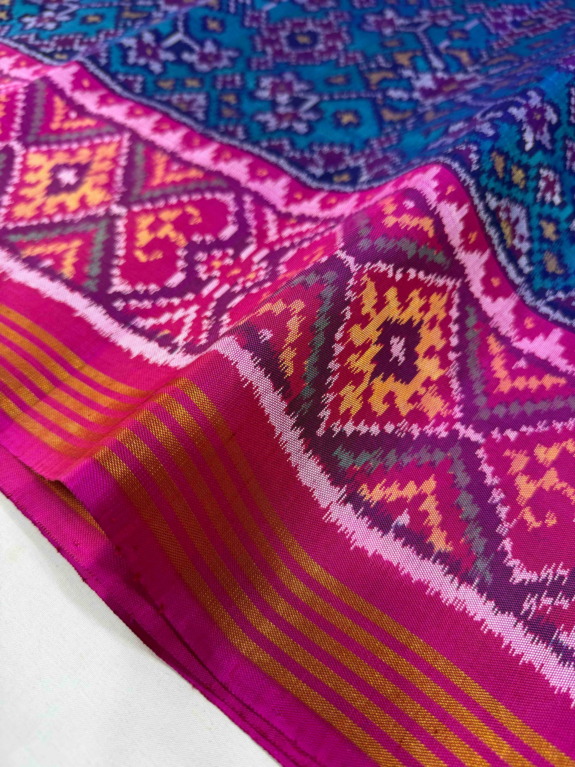 Morpiach & Pink Navratan Design Rajkot Ikat Patola Silk Saree