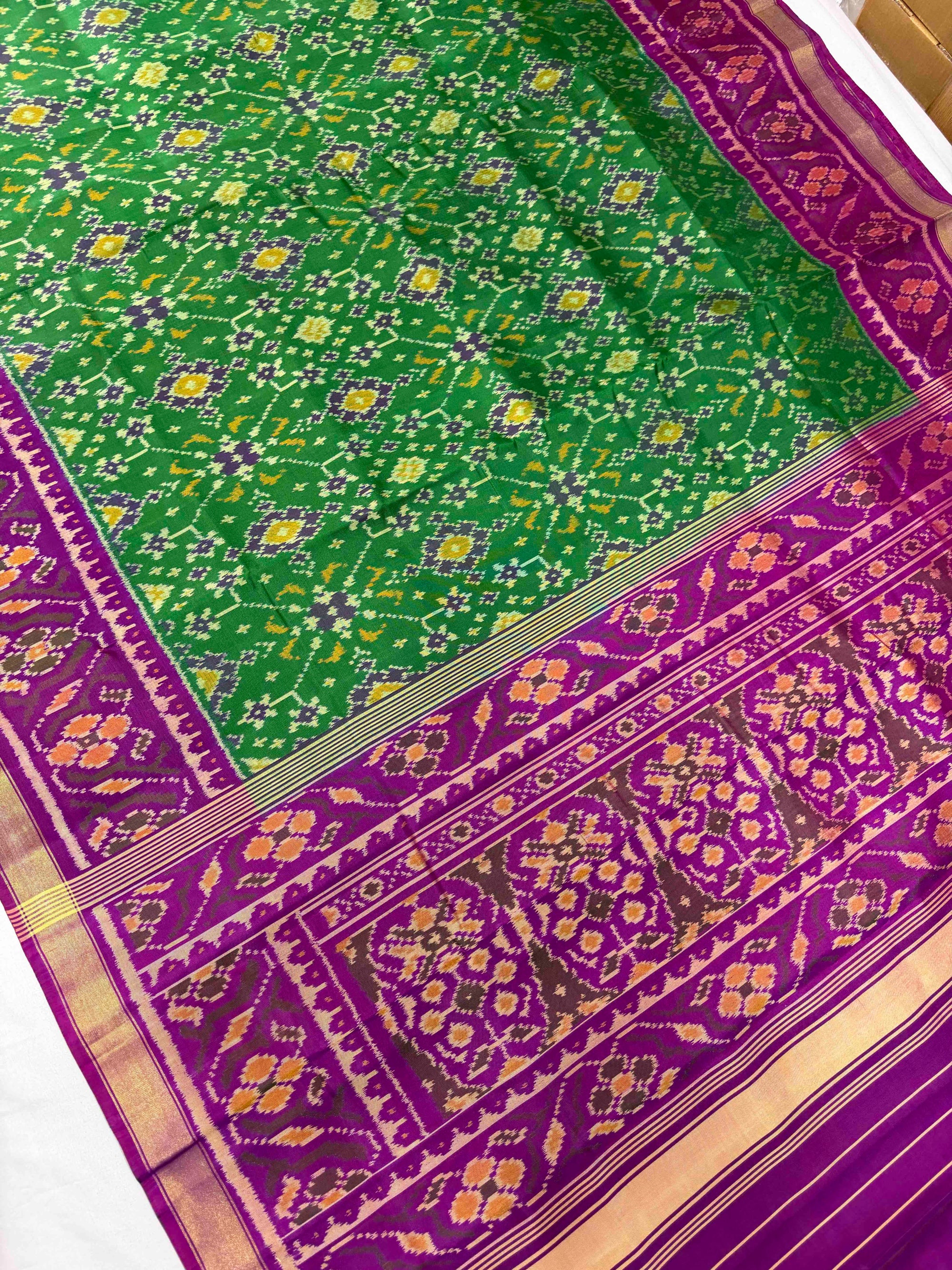 Green And Purple Navratan Hand Woven Rajkot Patola Silk Saree