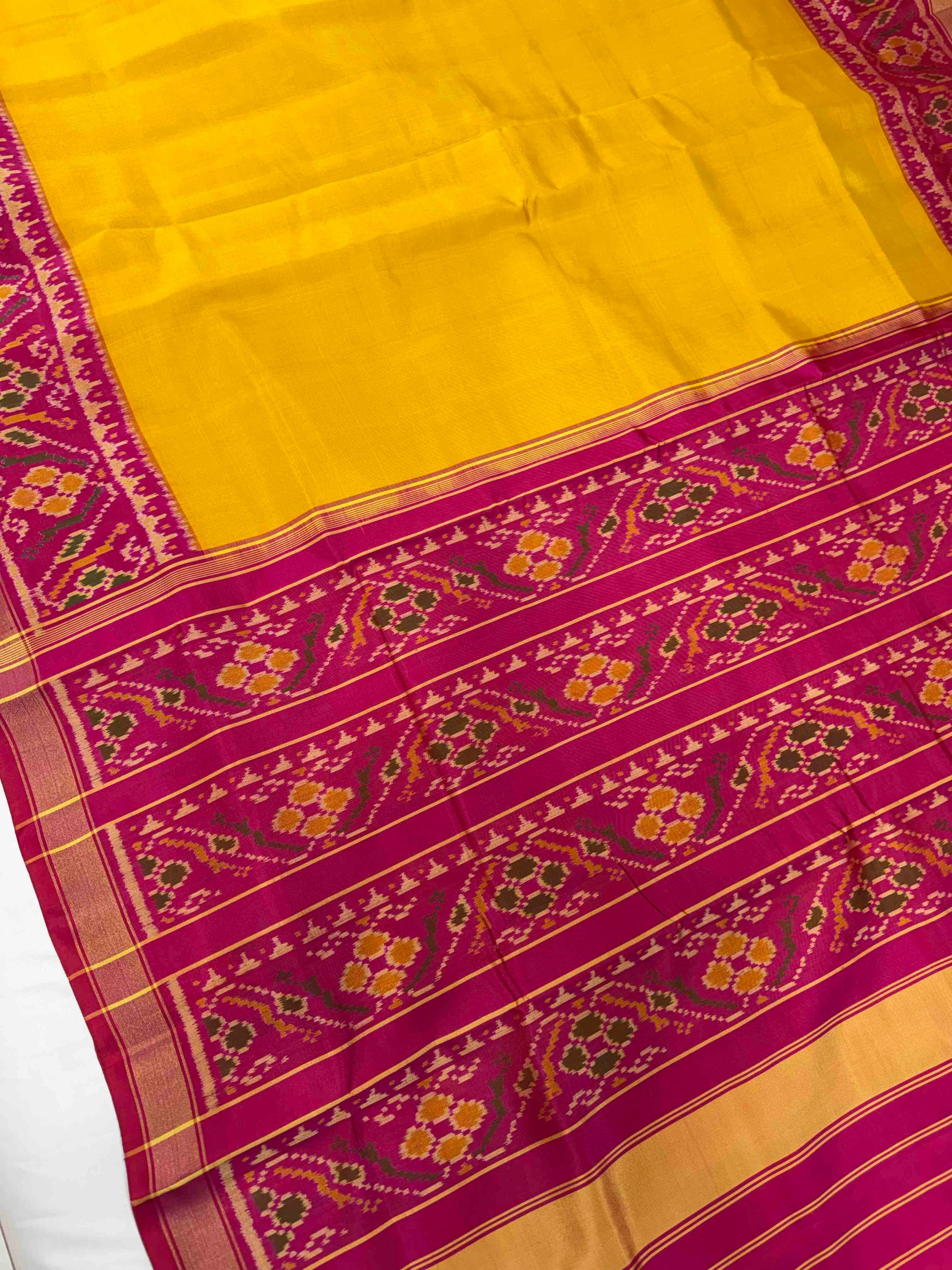Plain Yellow with Pink Hand Woven Rajkot Patola Silk Saree