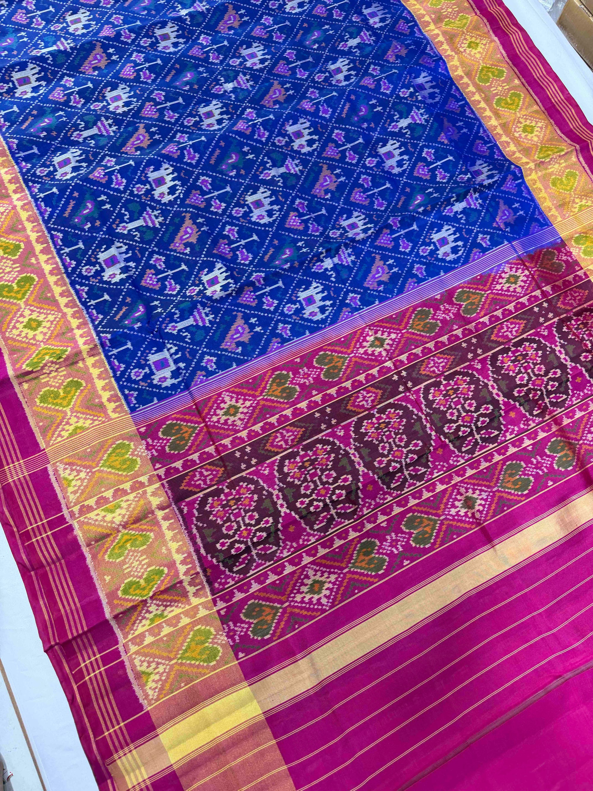 Blue And Pink Narikunj Hand Woven Rajkot Patola Silk Saree