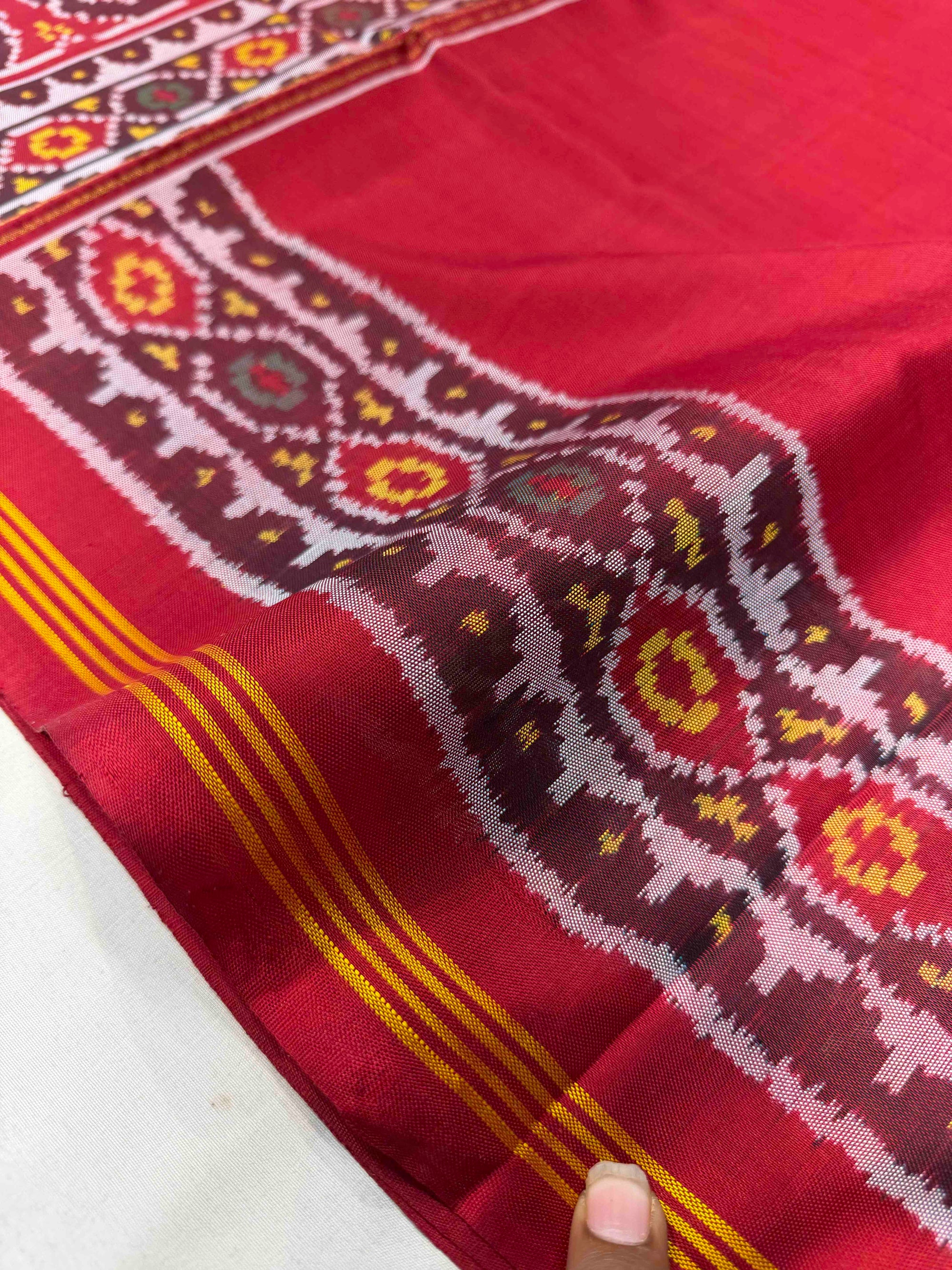 Red Plain With Maroon Patola Border Hand Woven Rajkot Ikat Patola Silk Saree