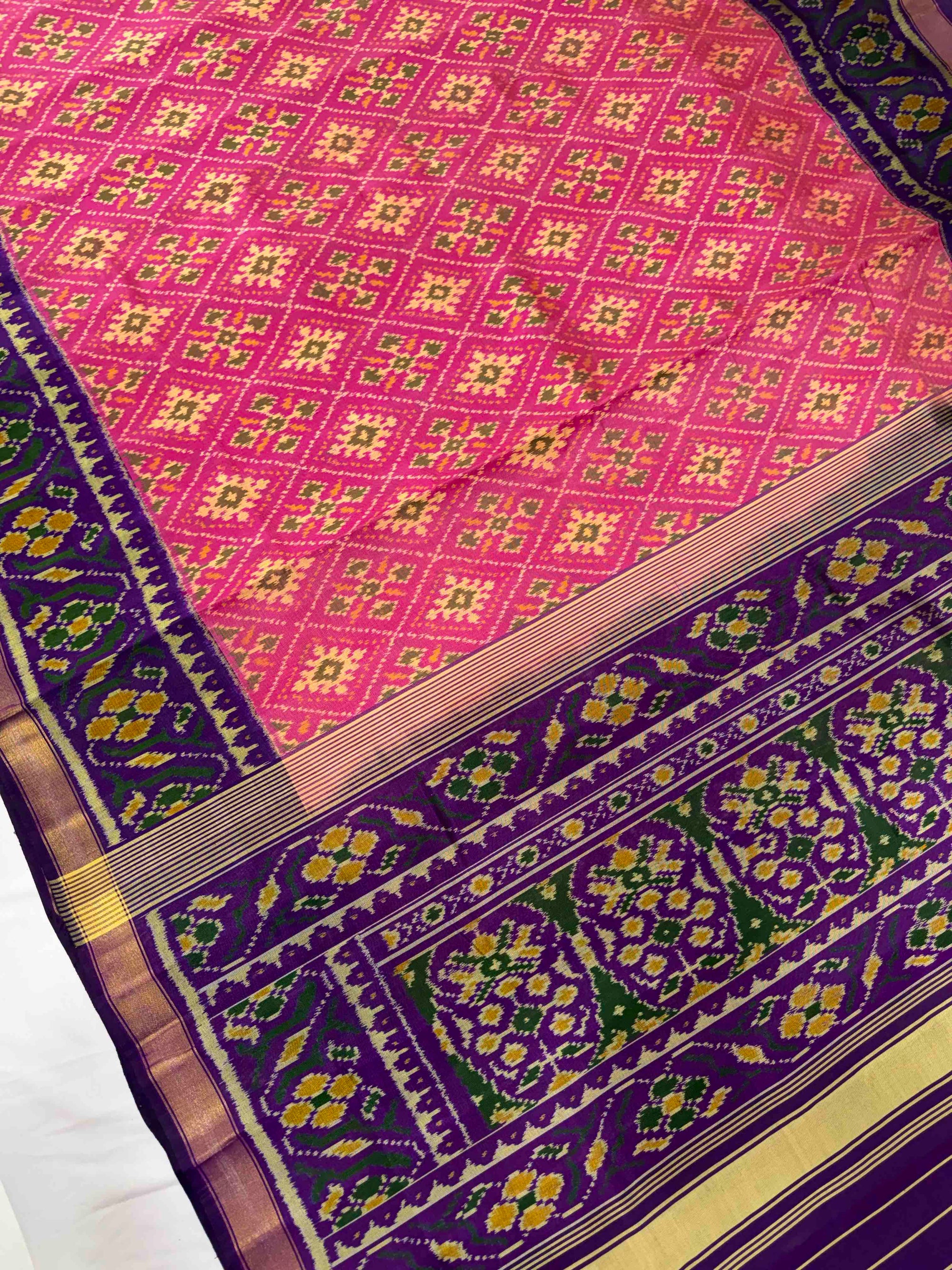 Pink And Purple Paanchanda Hand Woven Rajkot Patola Silk Saree