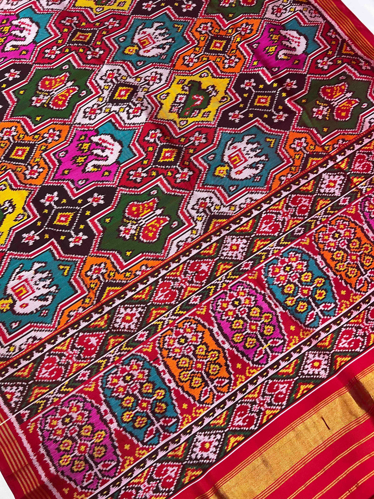 Multi Color Star Design Hand Woven Rajkot Twill Ikat Patola Silk Saree
