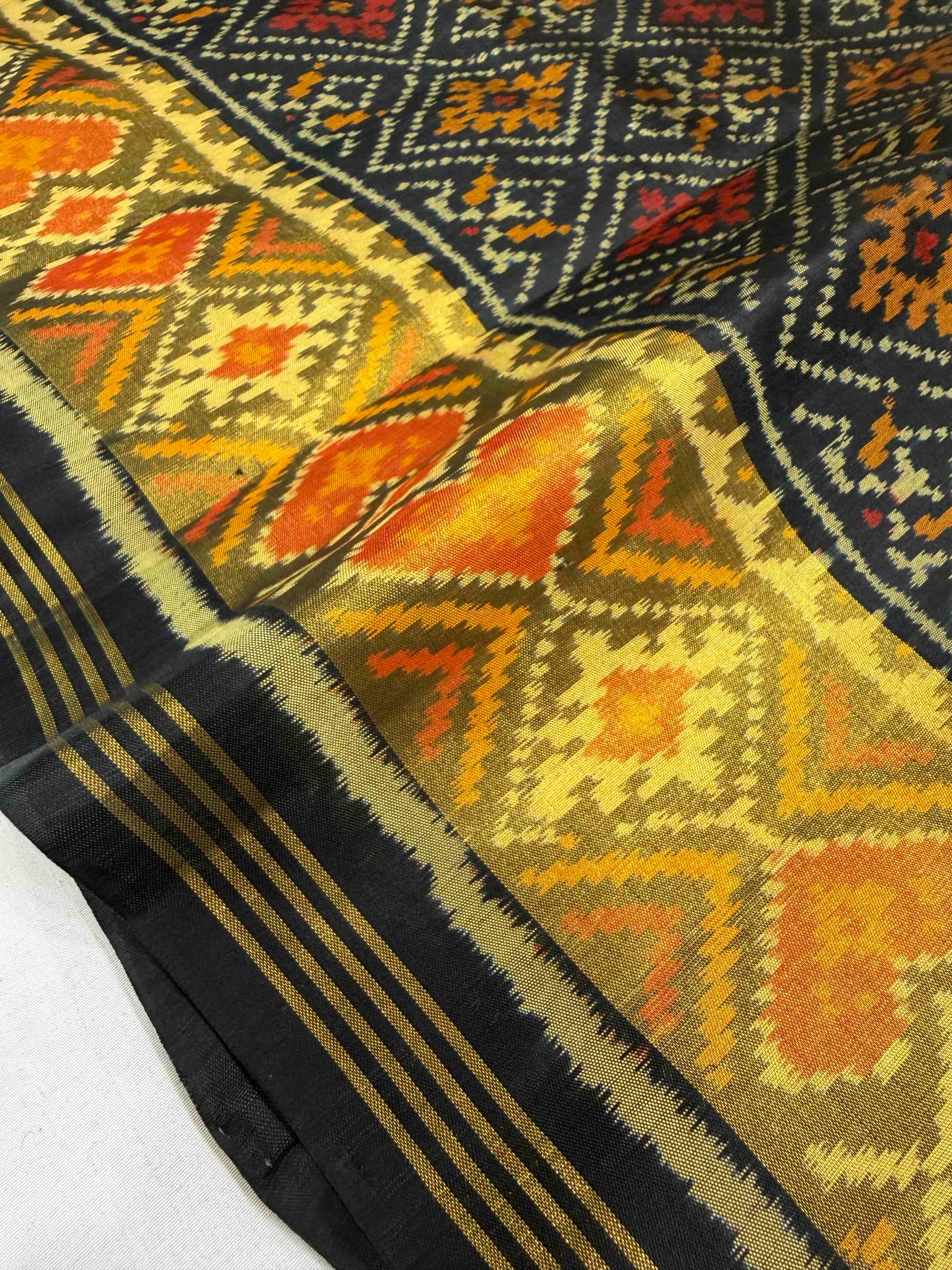 Full Black Paanchanda Design Hand Woven Rajkot Patola Silk Saree