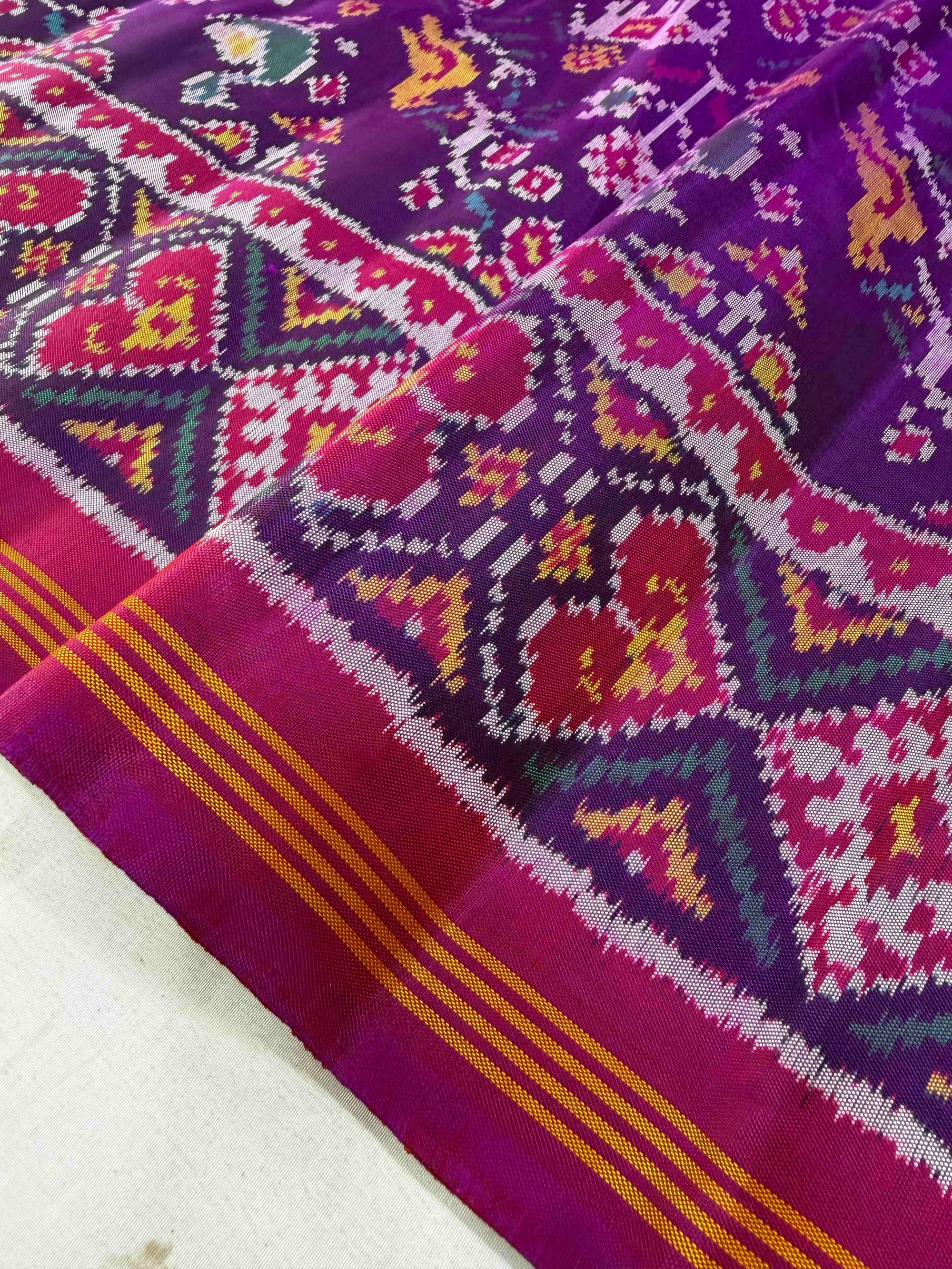 Purple Small Laheriya Motifs Hand Woven Rajkot Ikat Patola Silk Saree
