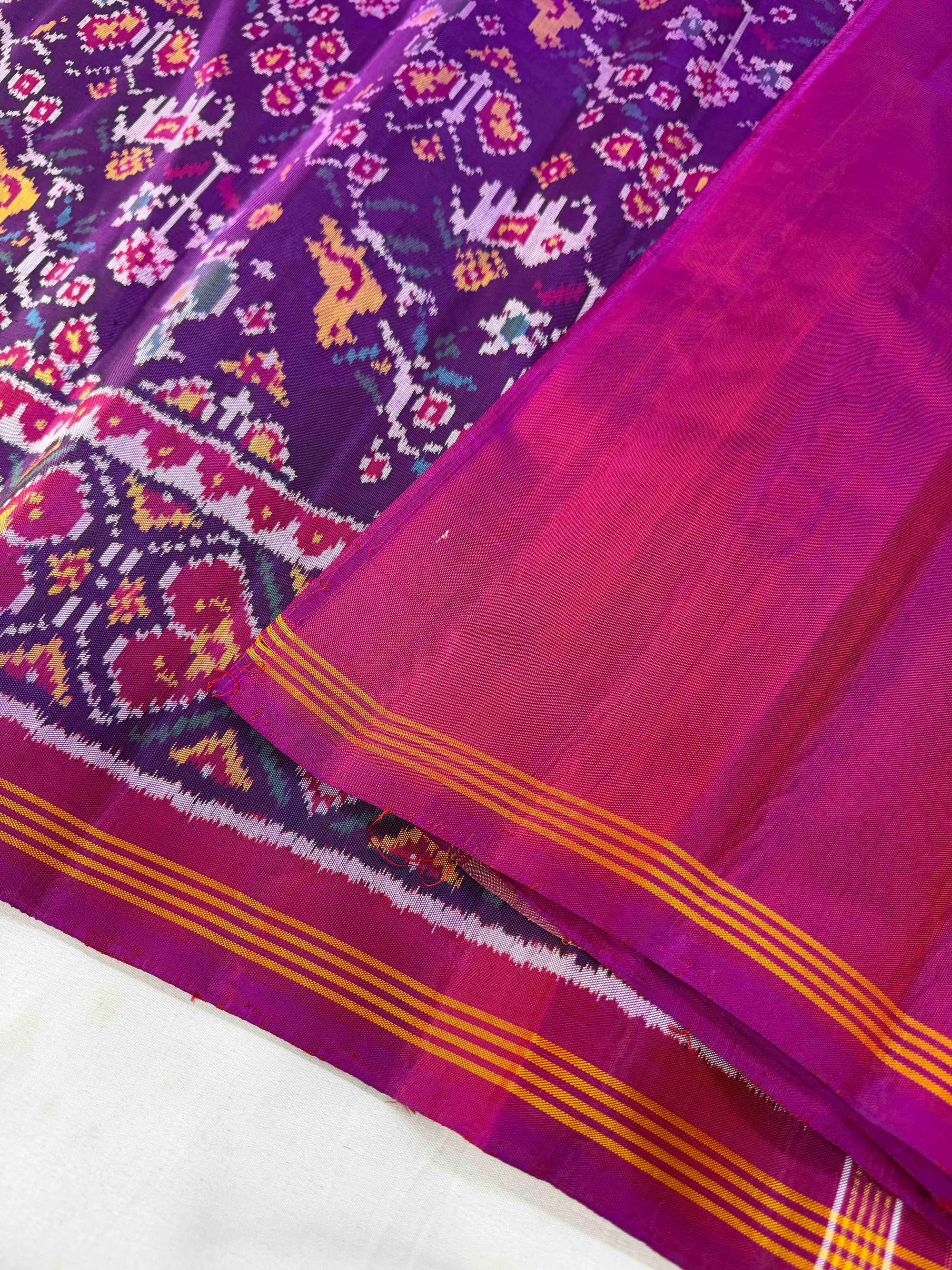 Purple Small Laheriya Motifs Hand Woven Rajkot Ikat Patola Silk Saree