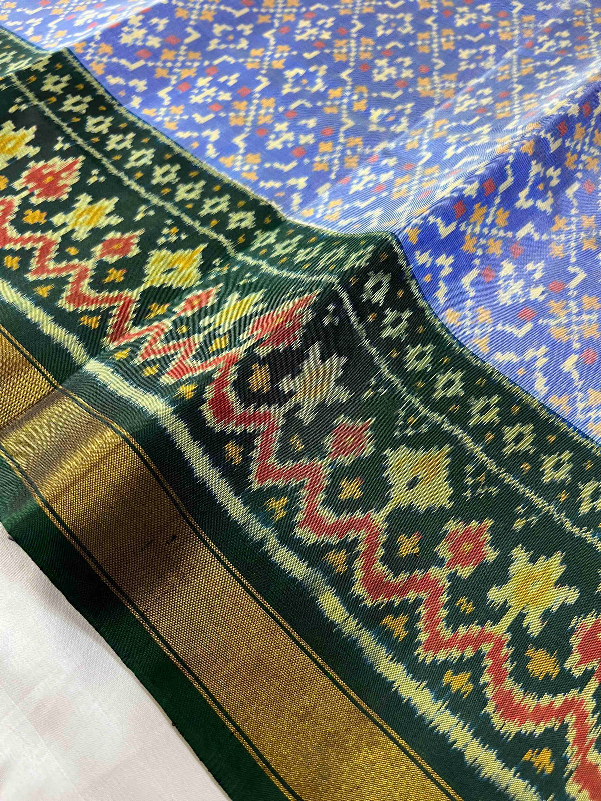 Sky Blue With Green Button Bhat Hand Woven Rajkot Patola Silk Saree