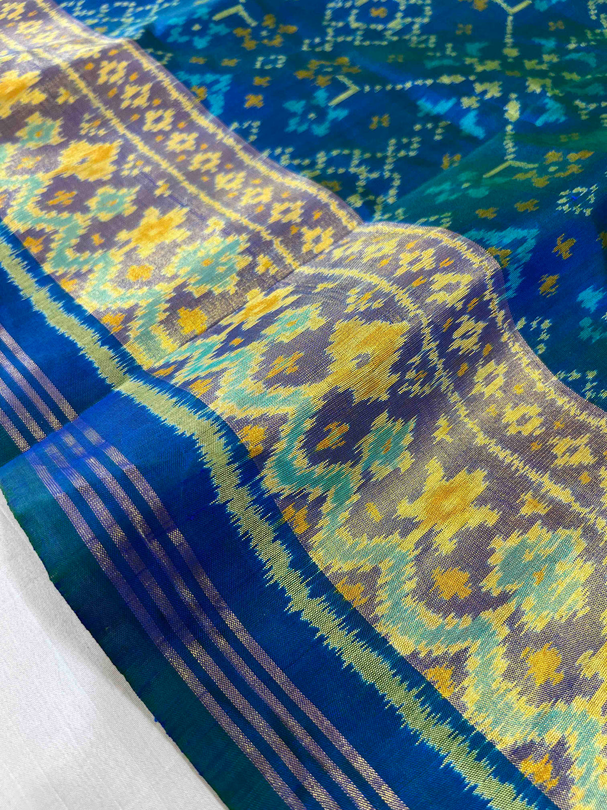 Full Sky Blue Navratan Design Hand Woven Rajkot Patola Silk Saree
