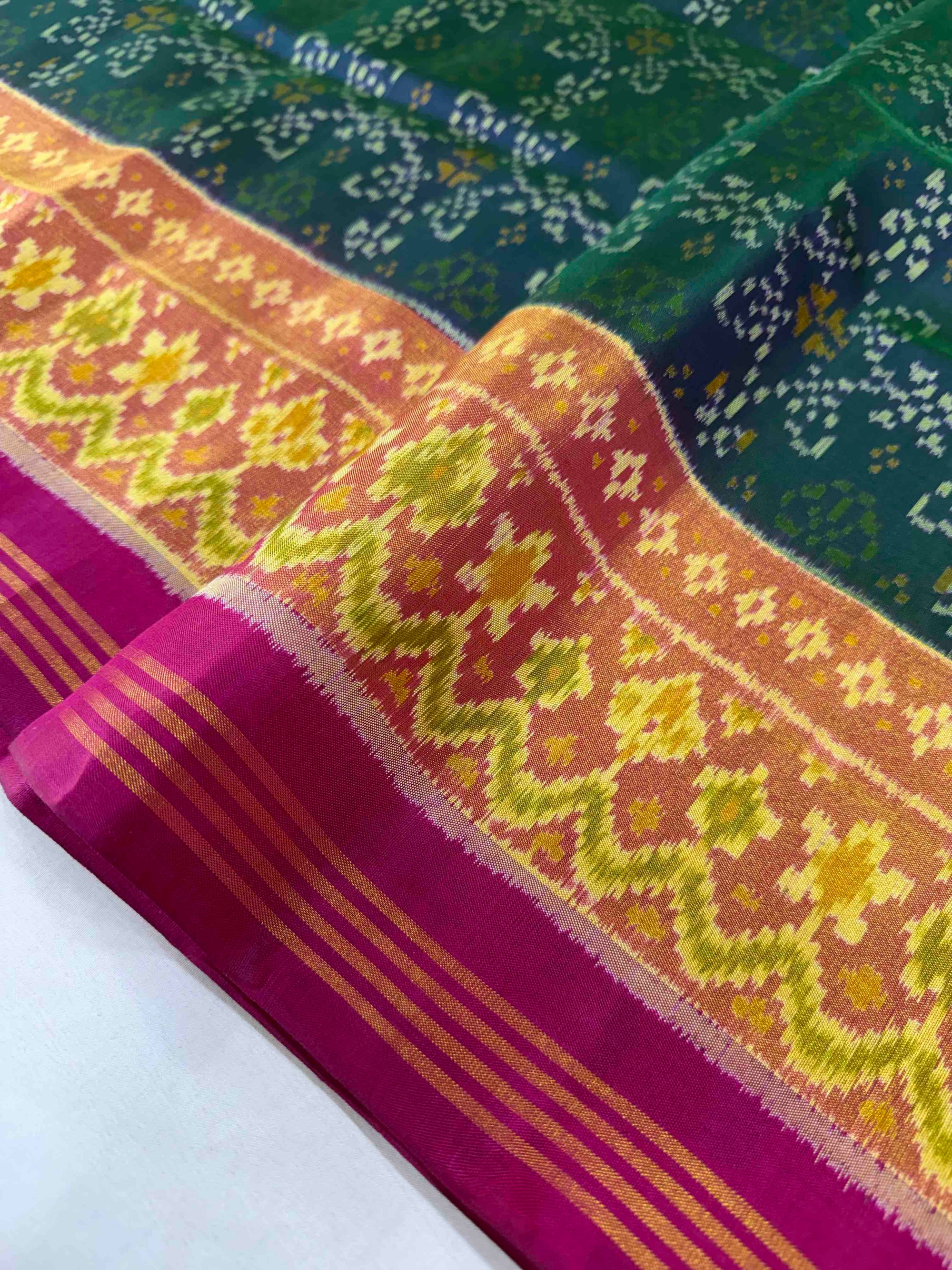 Sea Green With Pink Hand Woven Rajkot Patola Silk Saree