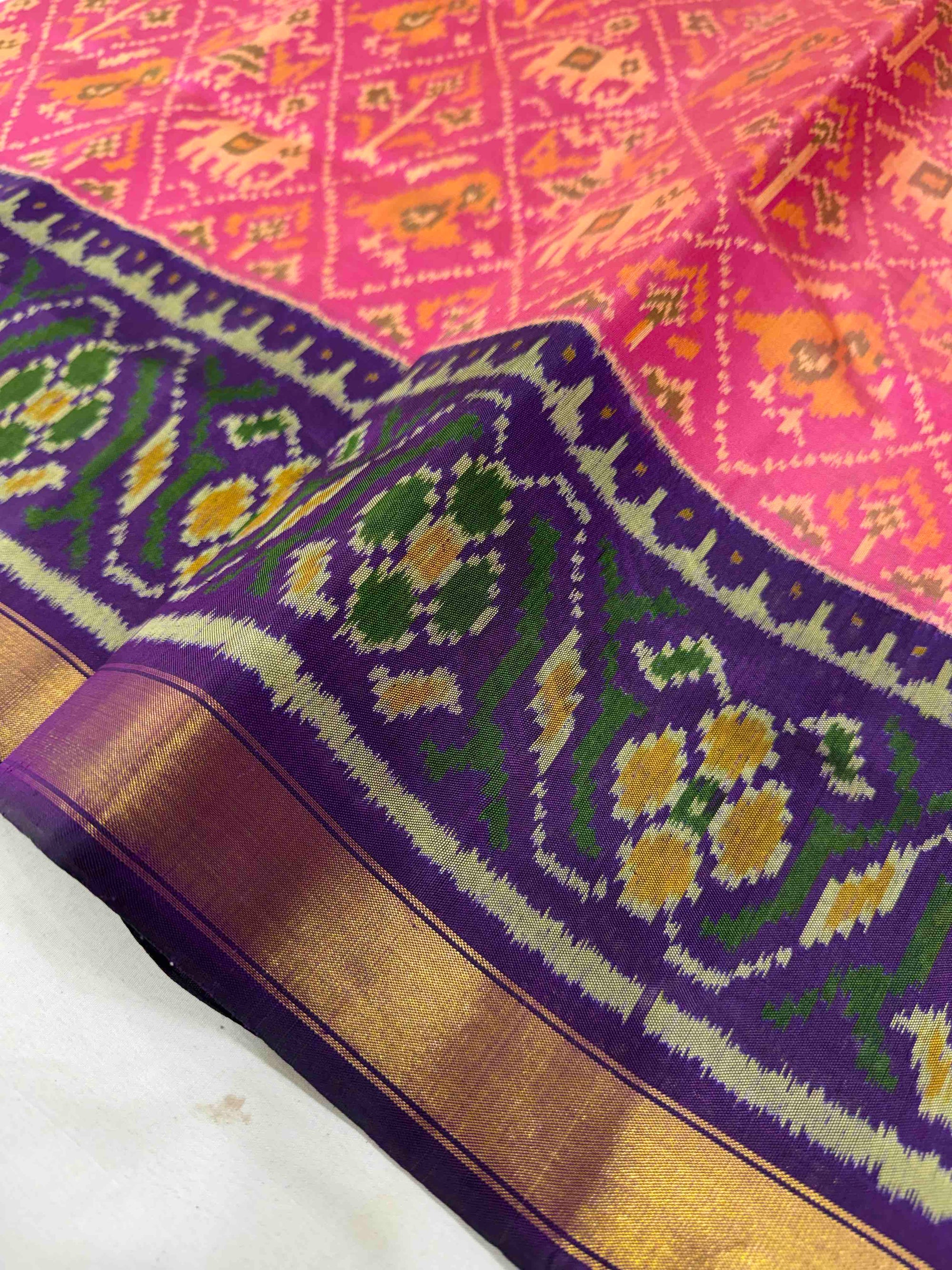 Pink And Purple Narikunj Hand Woven Rajkot Patola Silk Saree