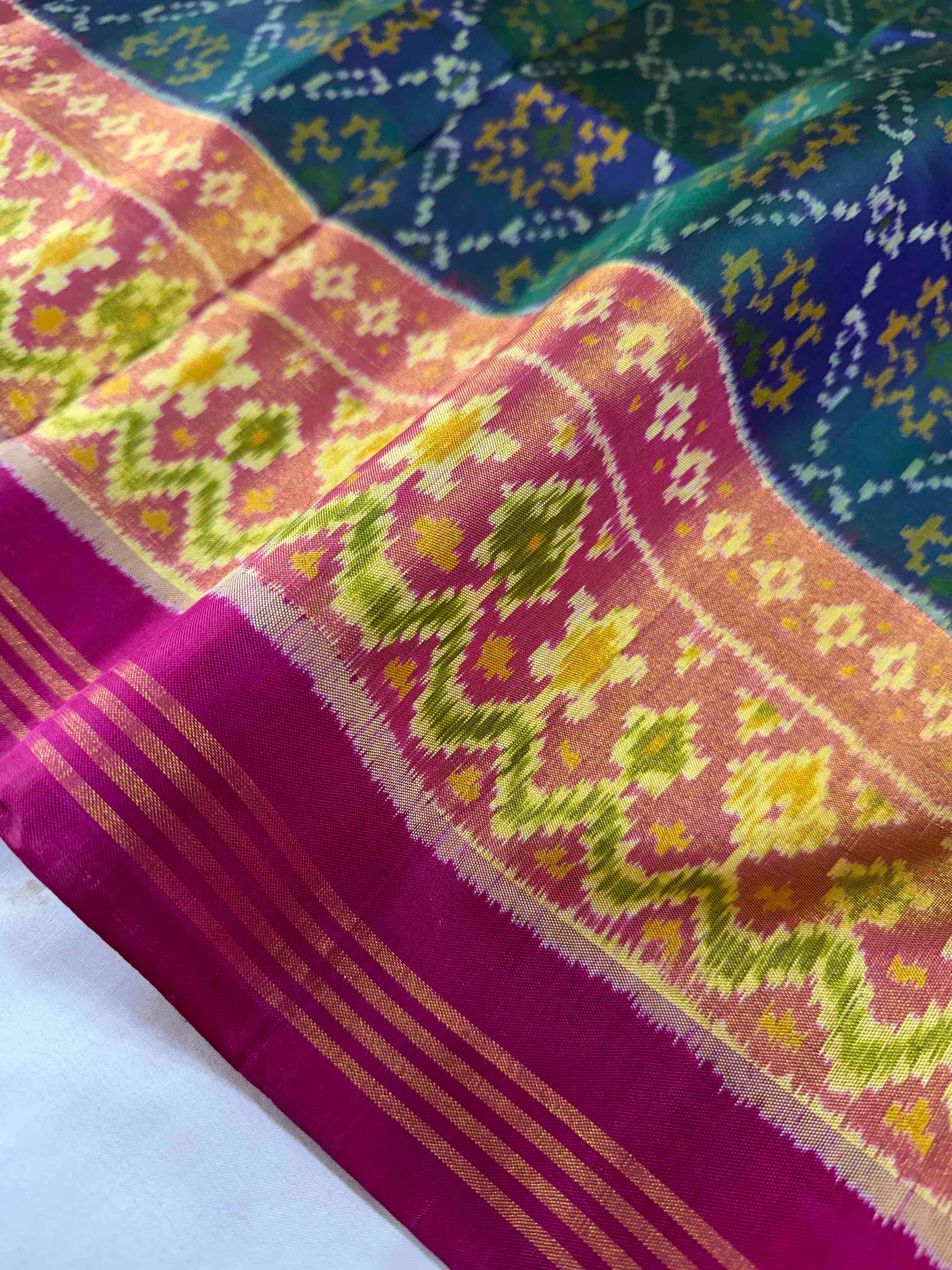 Sea Green & Pink Hand Woven Rajkot Patola Silk Saree