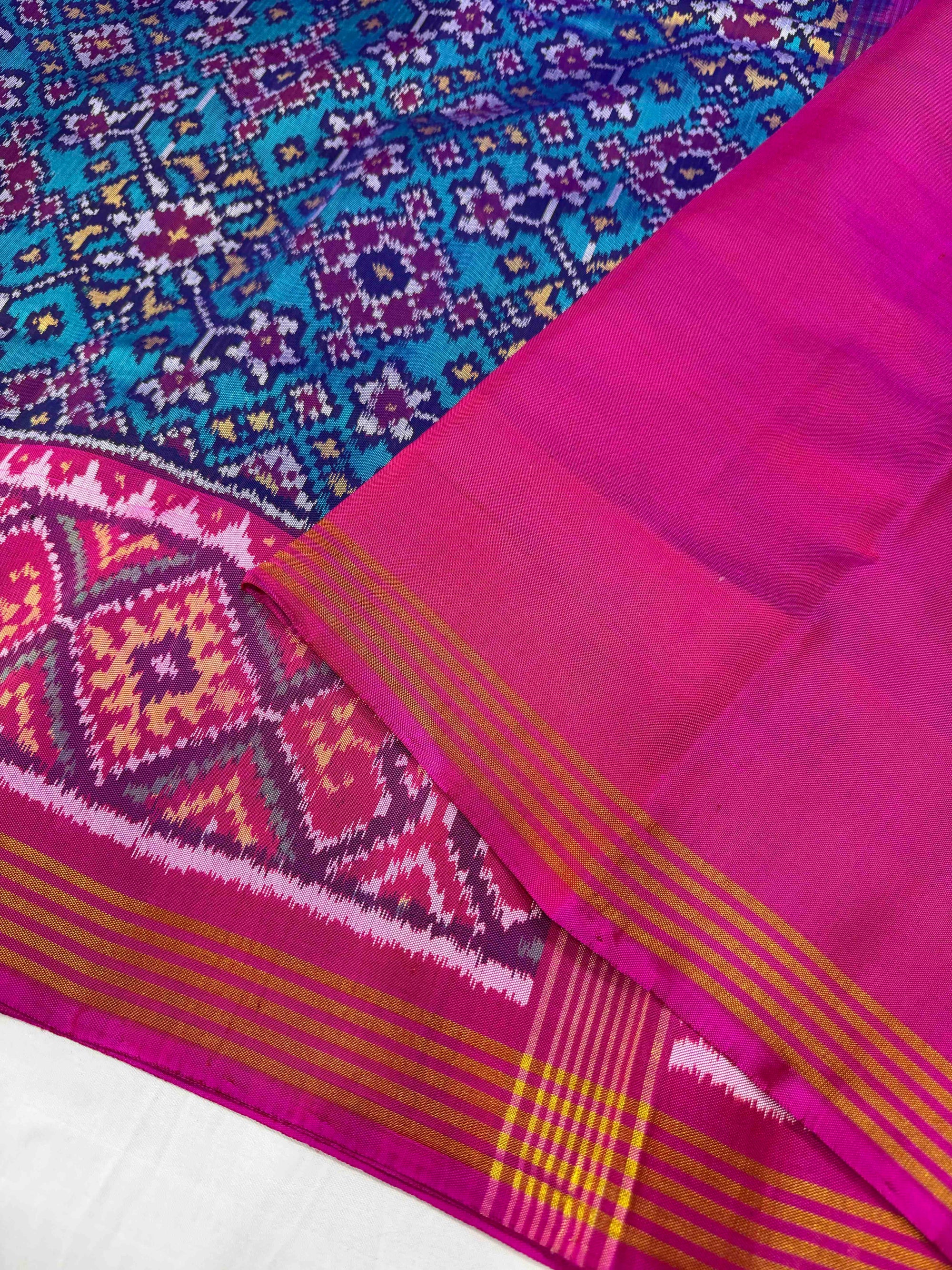Morpiach & Pink Navratan Design Rajkot Ikat Patola Silk Saree