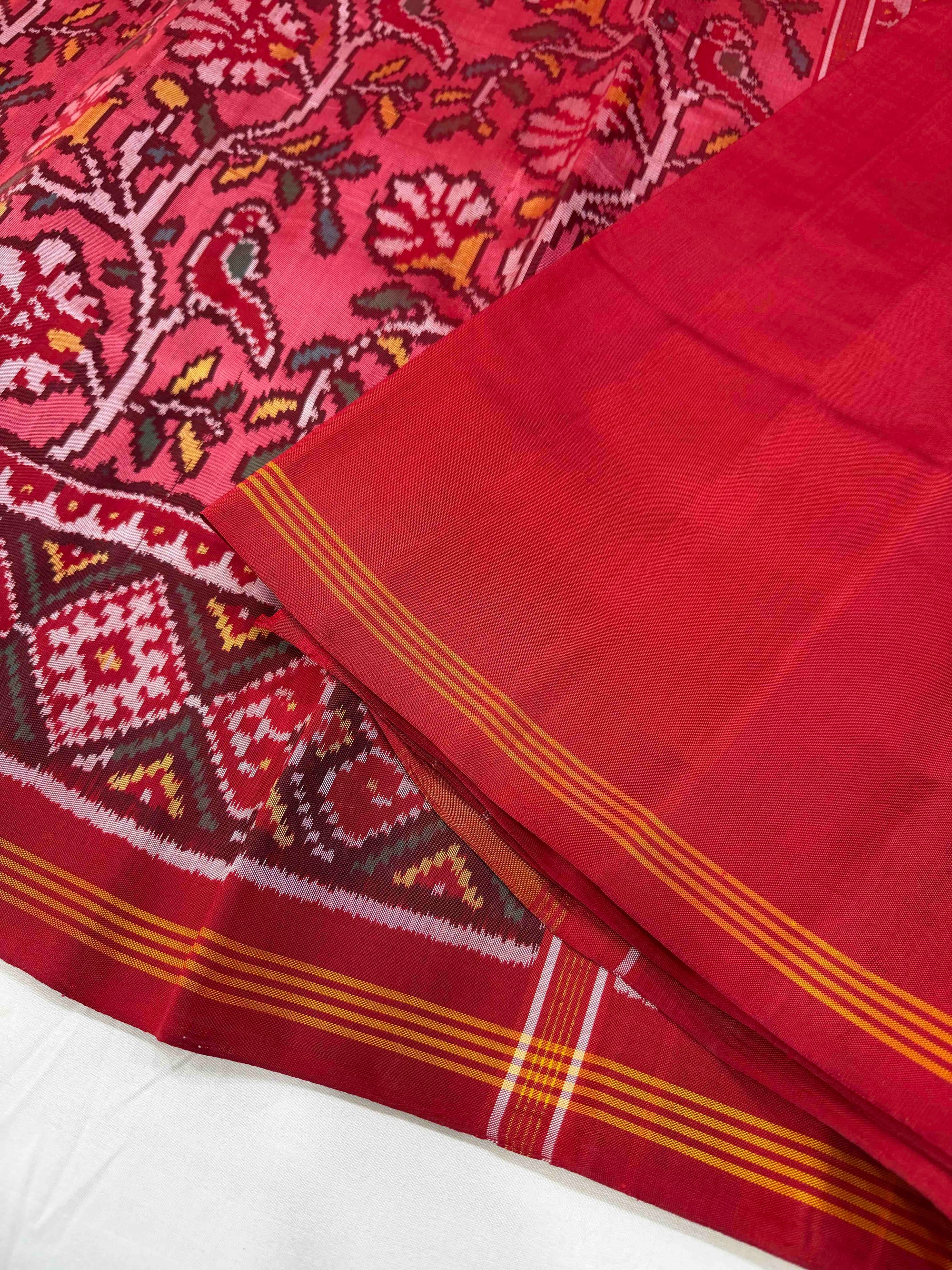 Baby Pink With Red Flower Design Hand Woven Rajkot Ikat Patola Silk Saree