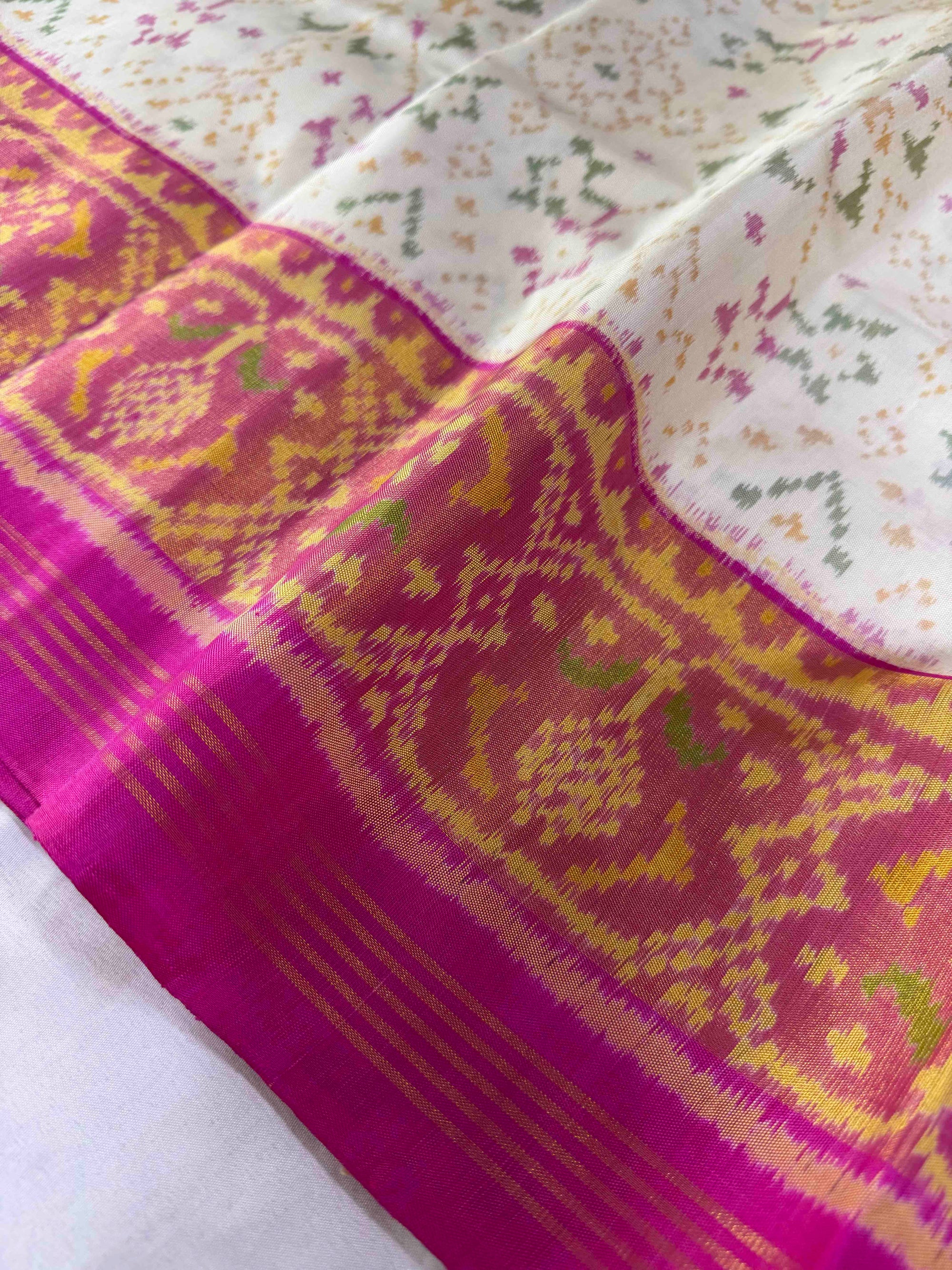 Pink & White Navratan Hand Woven Rajkot Patola Silk Saree