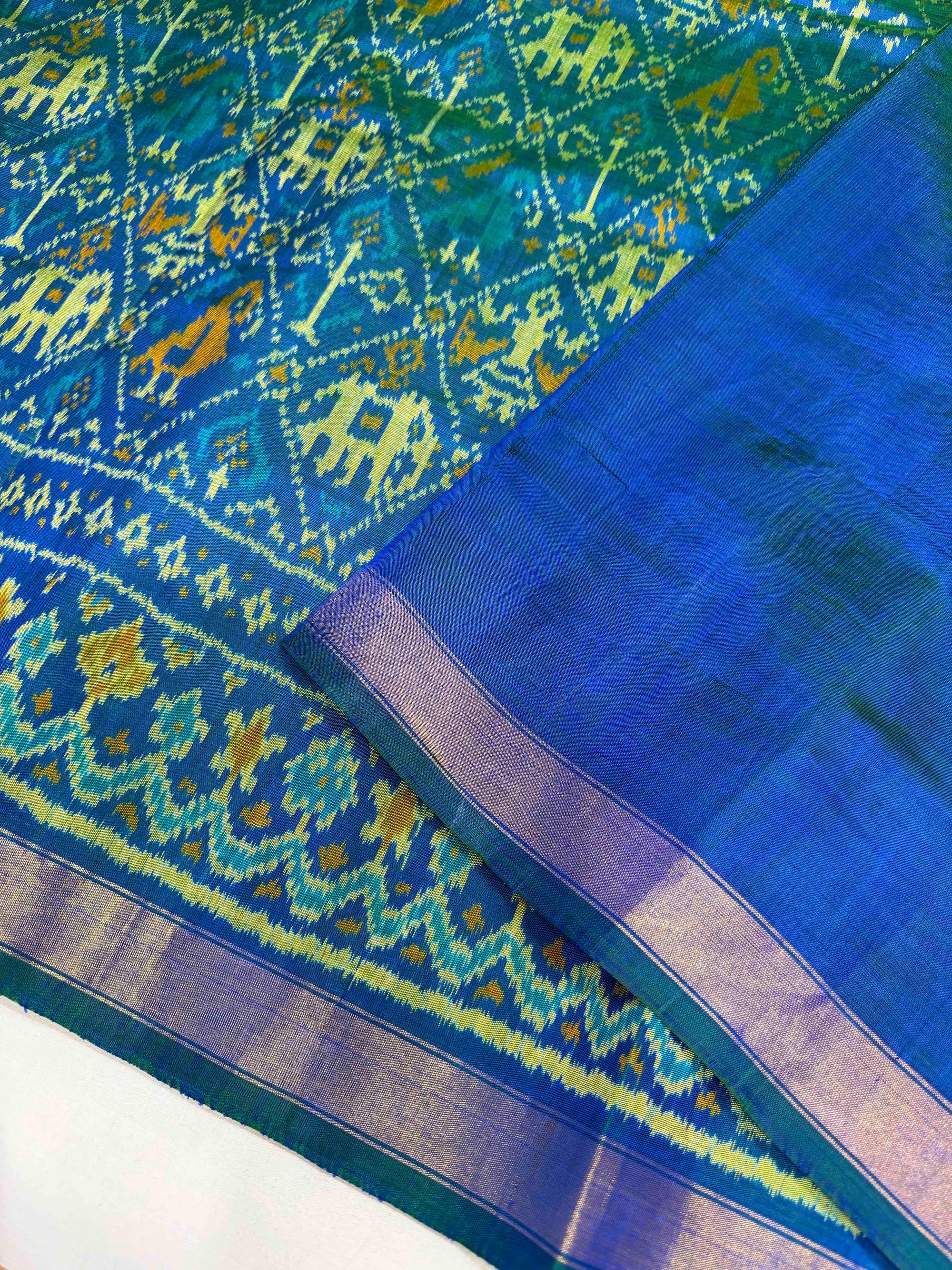 Full Sea Green Narikunj Design Hand Woven Rajkot Patola Silk Saree
