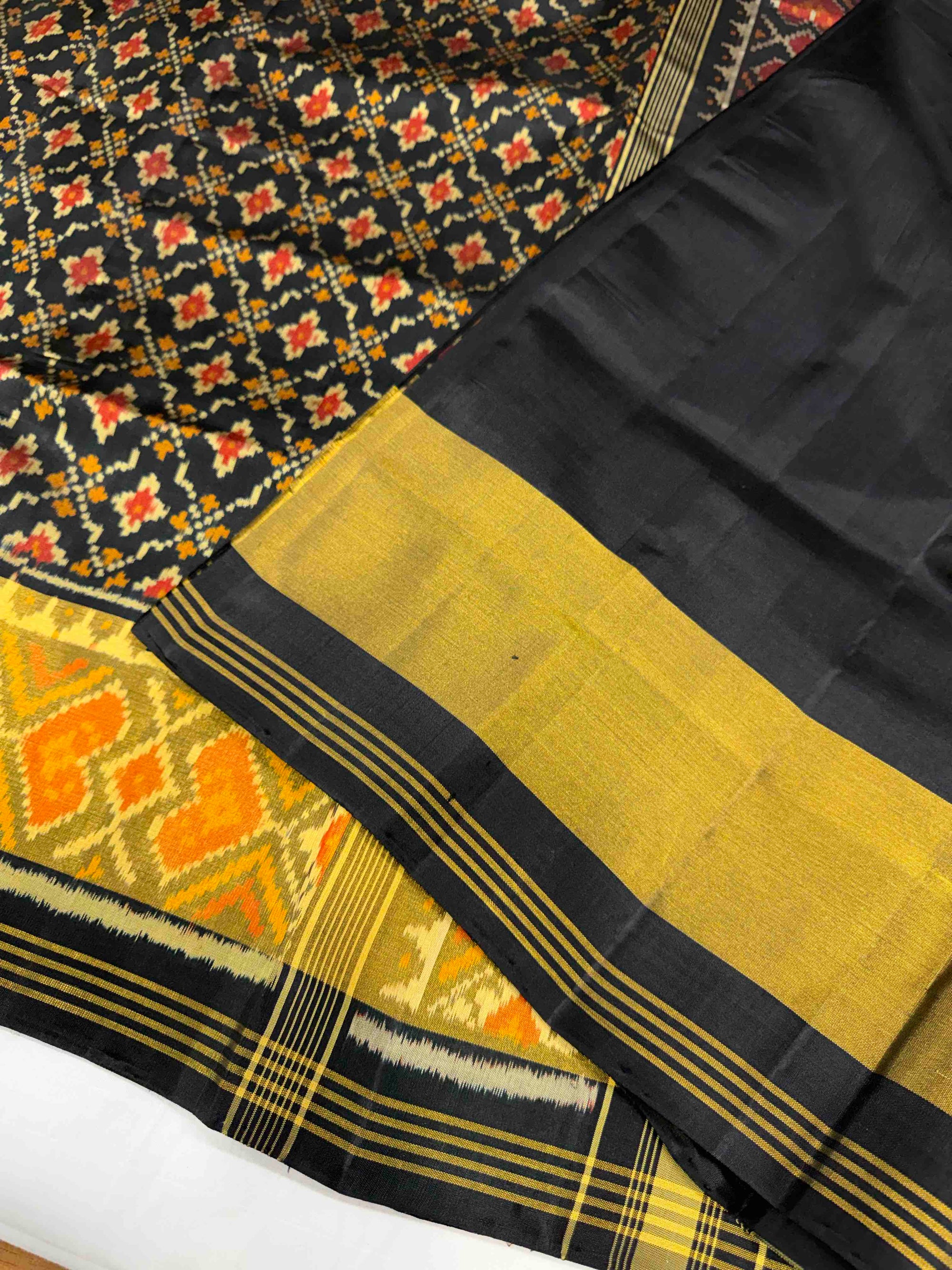 Full Black Buttonfull Bhat Hand Woven Rajkot Patola Silk Saree