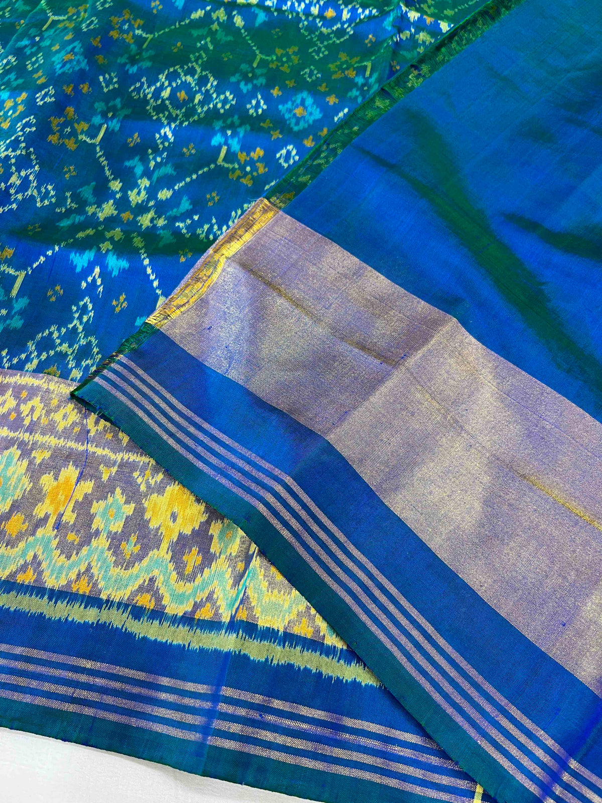 Full Sky Blue Navratan Design Hand Woven Rajkot Patola Silk Saree