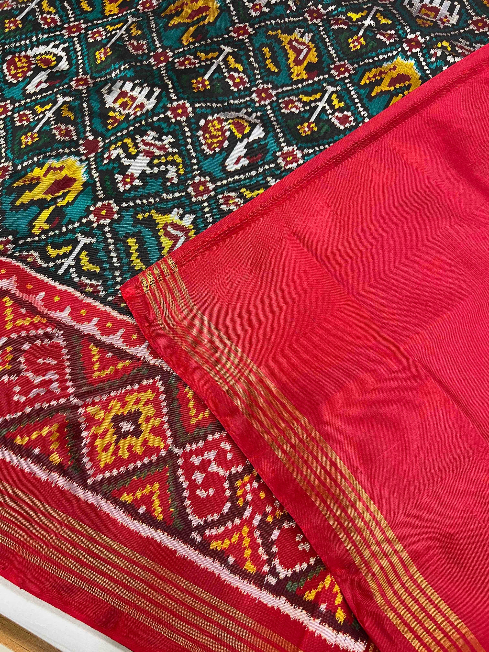 Sea Green With Red Narikunj Hand Woven Rajkot Ikat Patola Silk Saree