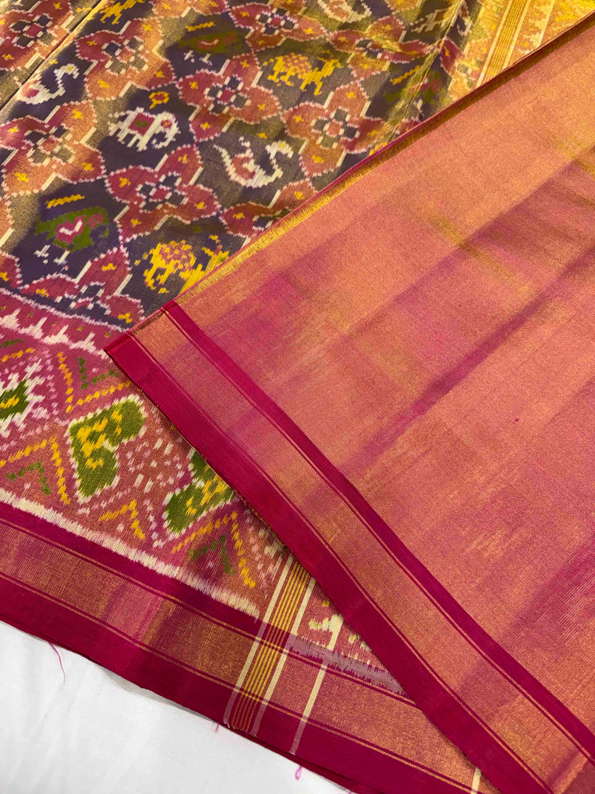 Purple & Pink Full Tissue Hand Woven Rajkot Patola Silk Saree