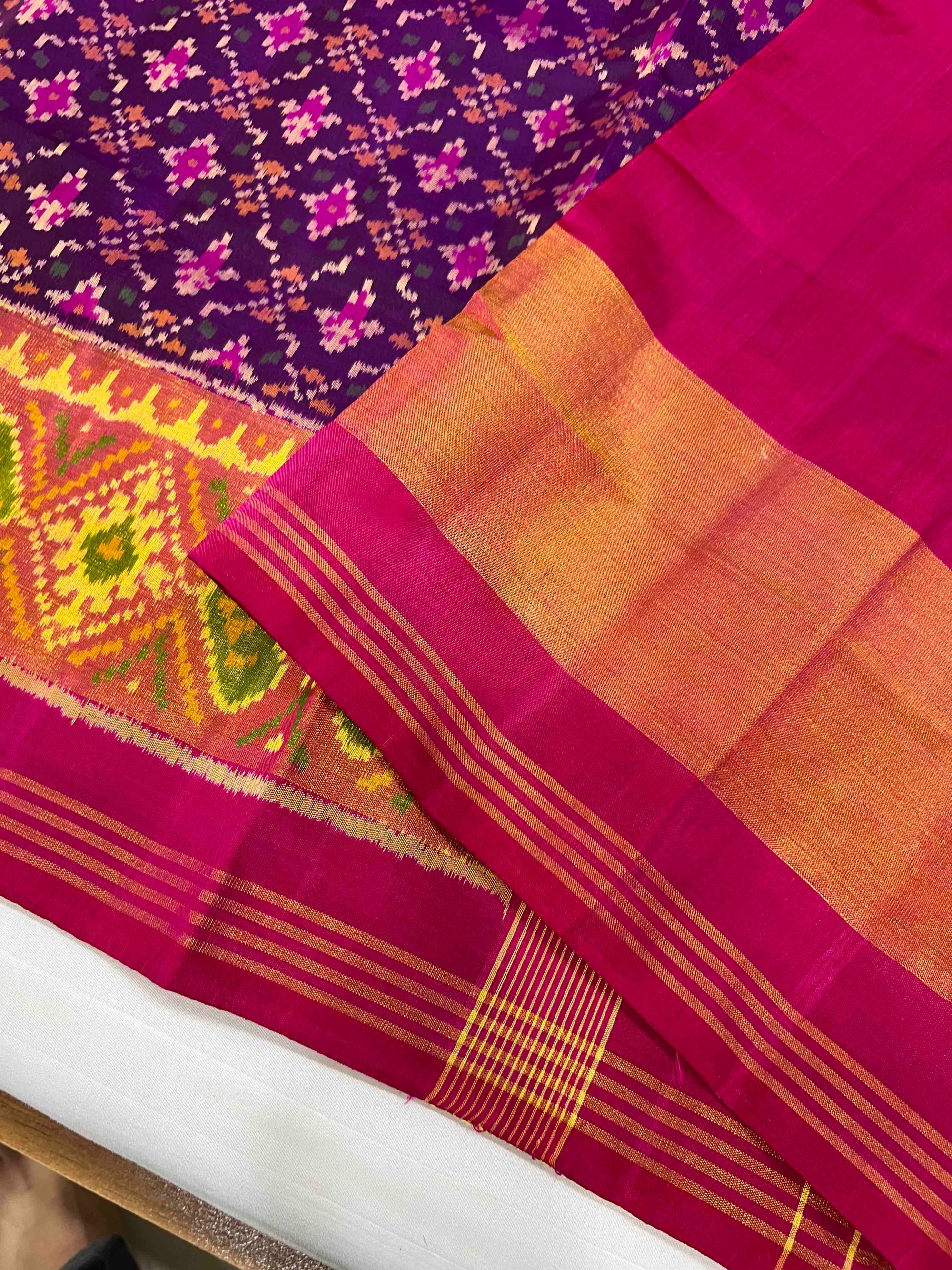 Purple & Pink Buttonful Hand Woven Rajkot Patola Silk Saree