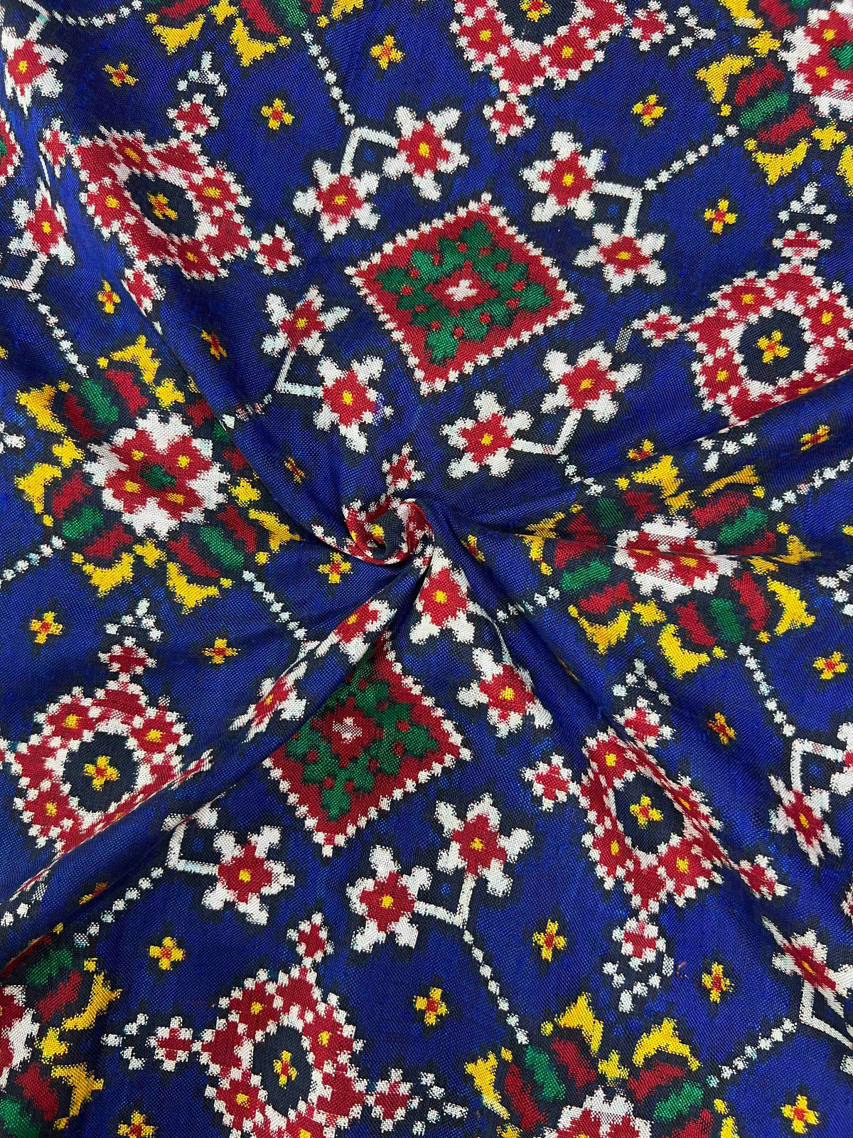 Blue And Red Navratan Design Pure Hand Woven Double Ikat Patola Silk Saree