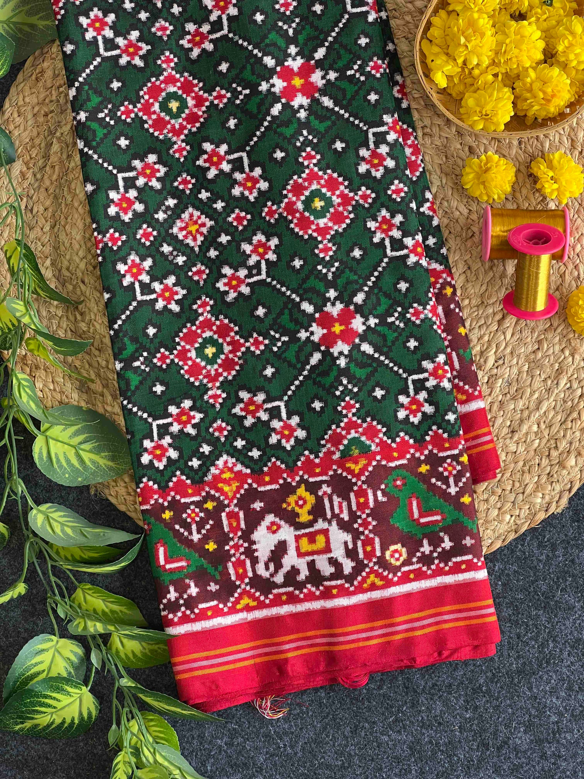 Green & Red Navratan Design Double Ikat Hand Woven Patola Silk Saree