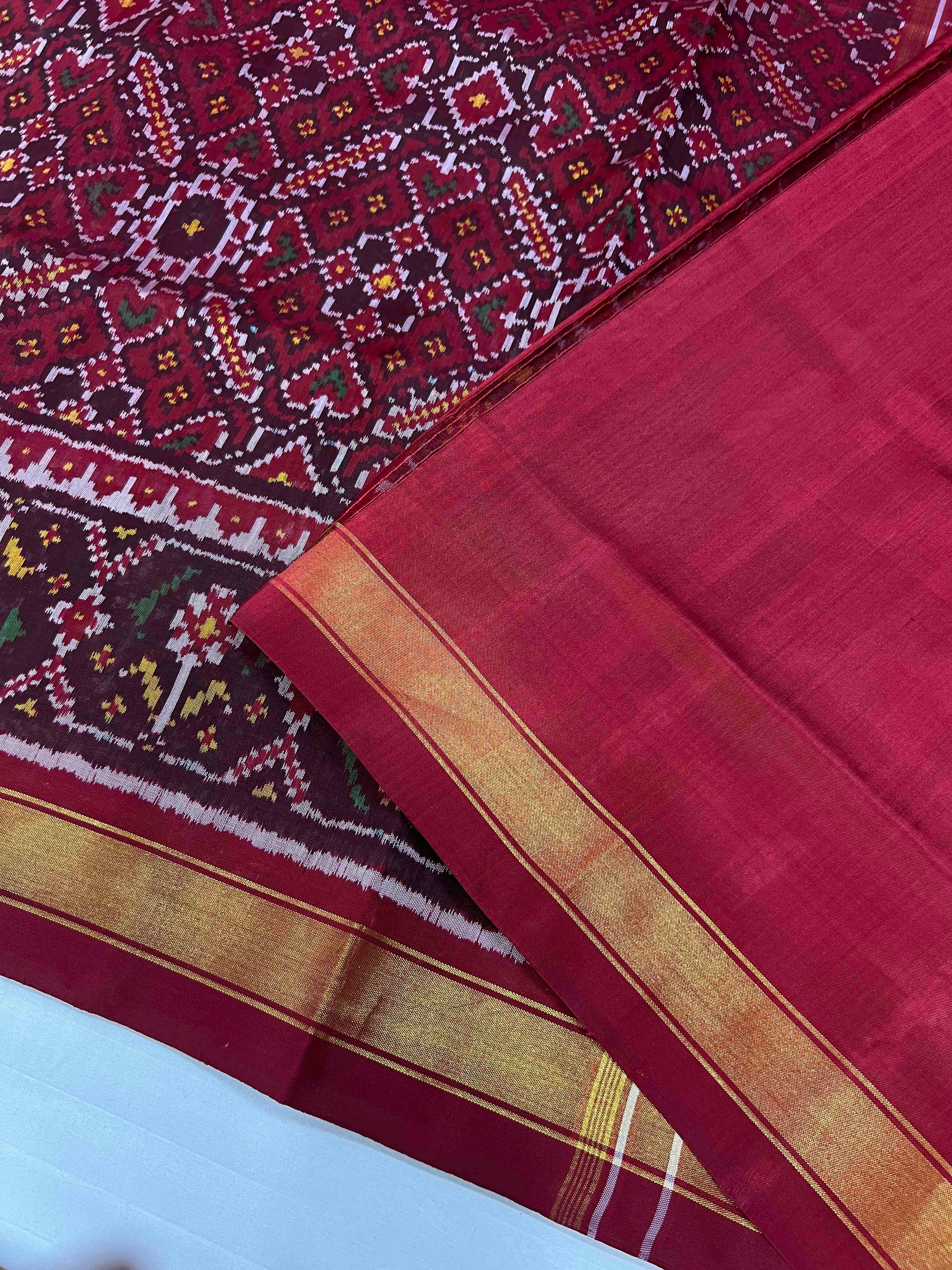 Full Red Maneckchok Hand Woven Rajkot Patola Silk Saree