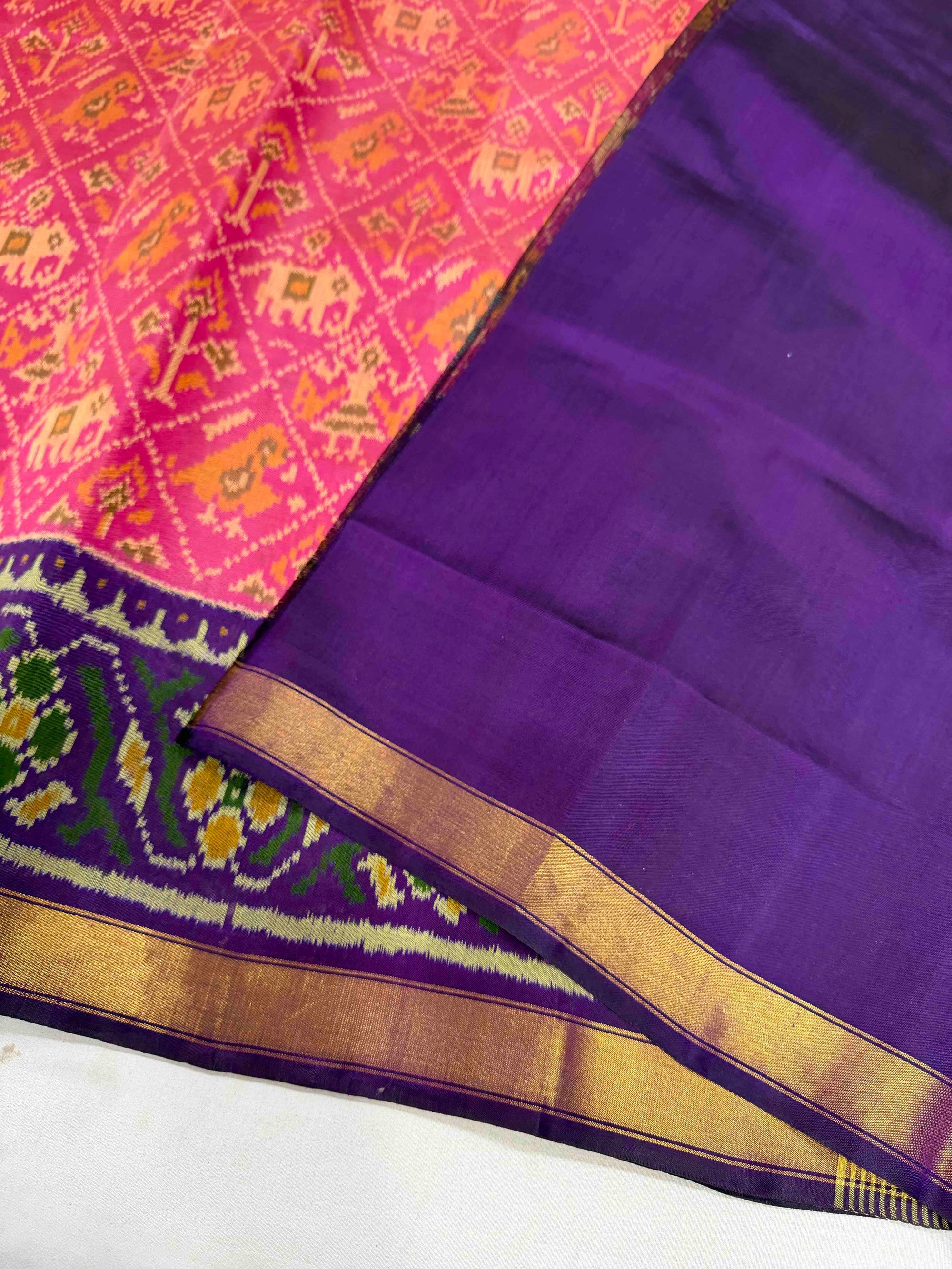 Pink And Purple Narikunj Hand Woven Rajkot Patola Silk Saree