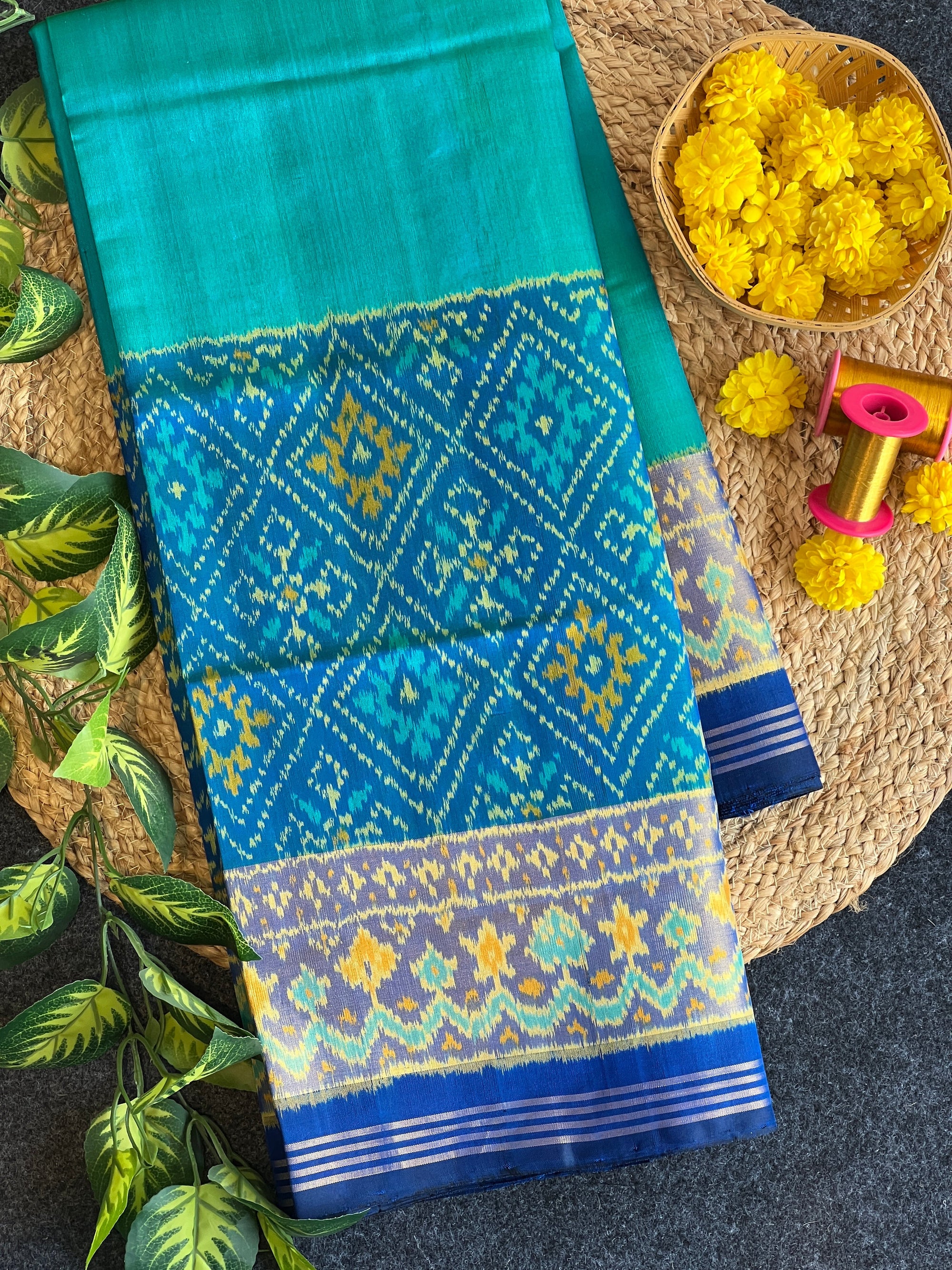 Skirt Border With Pan-Chanda Patola Silk Saree