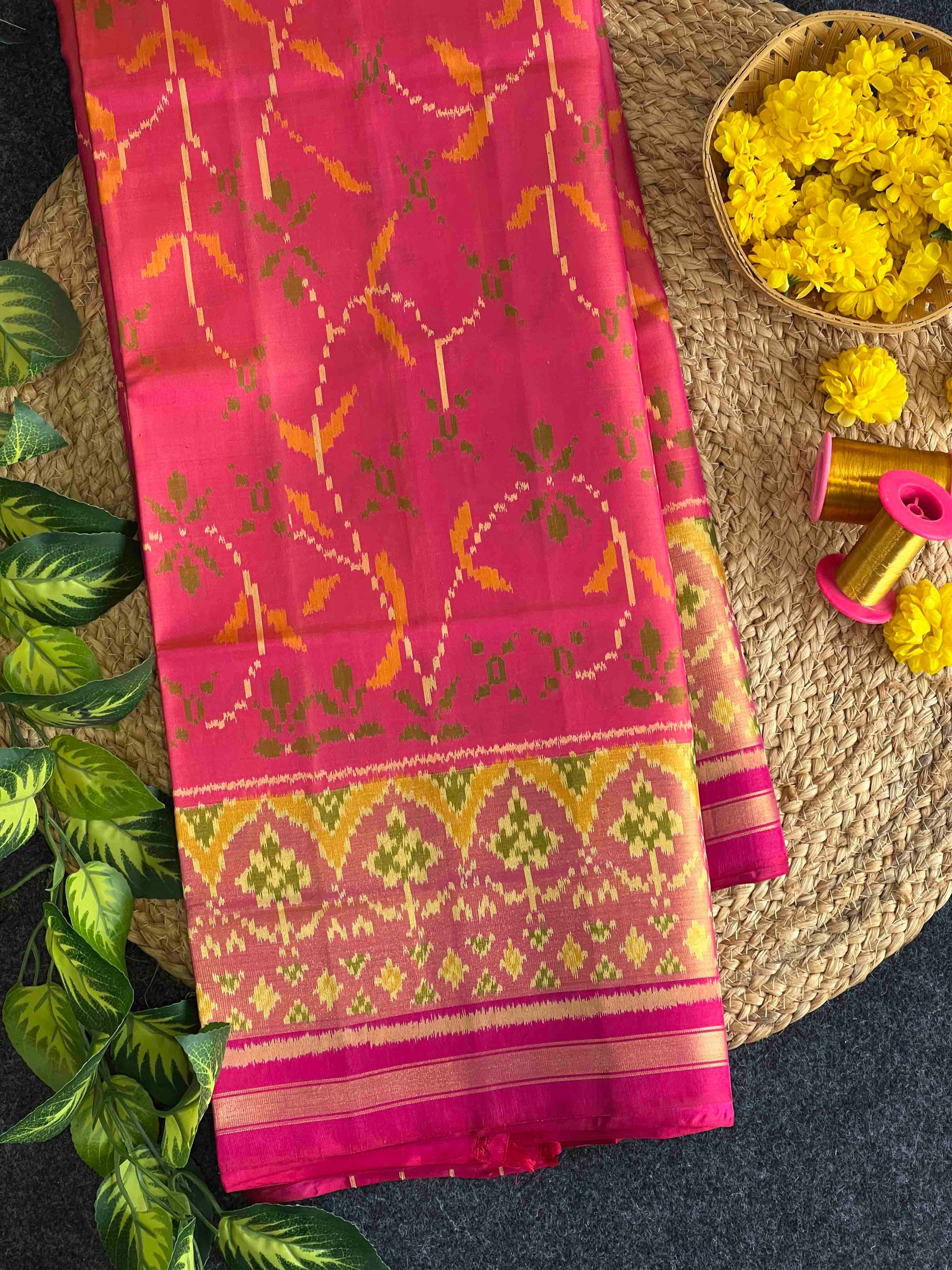 Piach With Pink Hand Woven Rajkot Patola Silk Saree