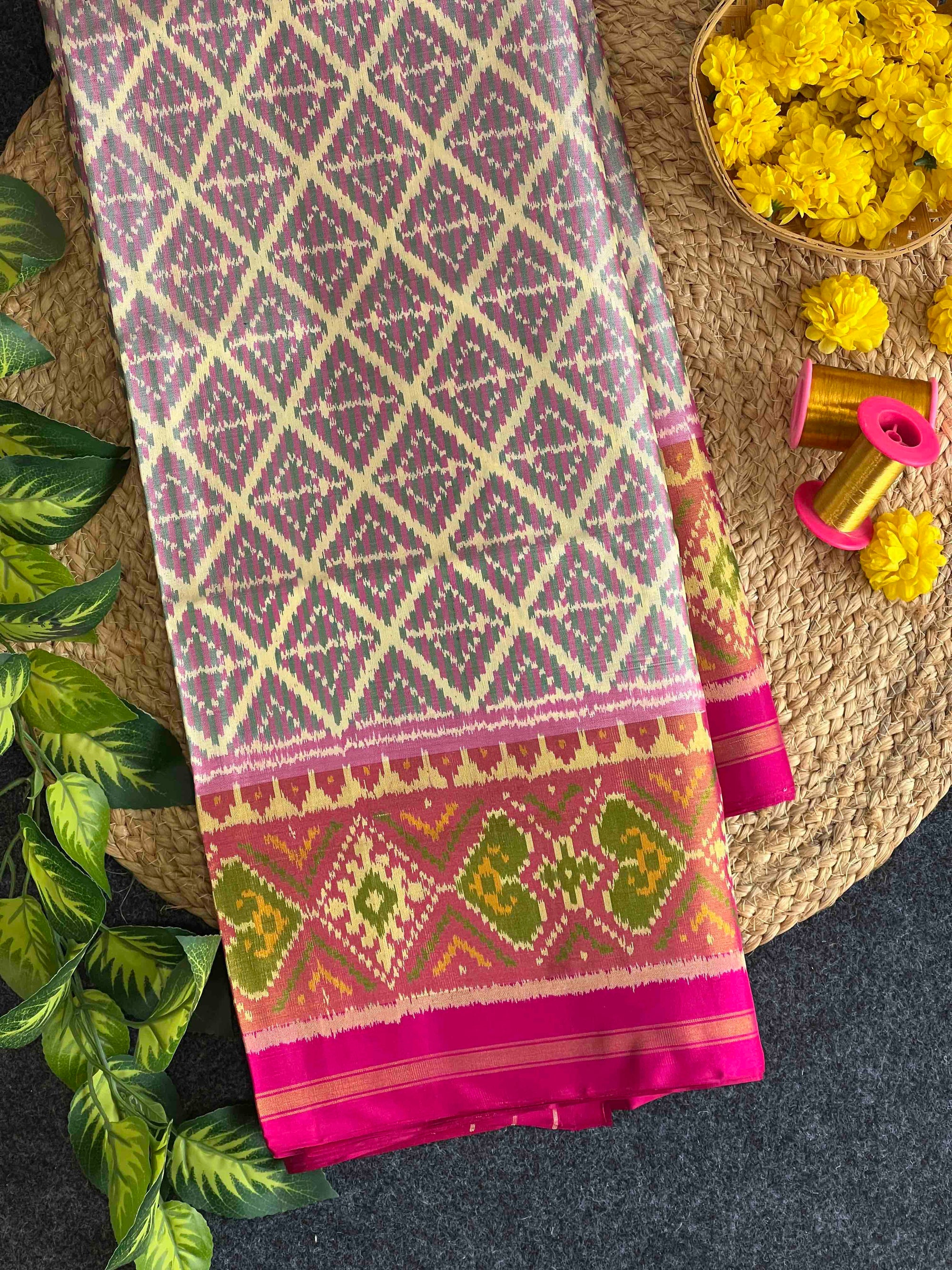 Light Pink With Pink Hand Woven Rajkot Patola Silk Saree