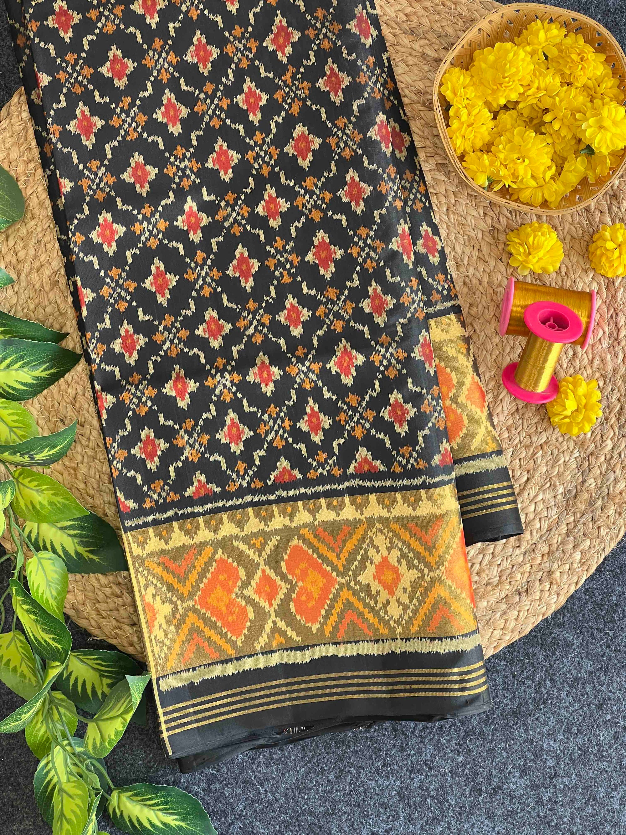 Full Black Buttonfull Bhat Hand Woven Rajkot Patola Silk Saree